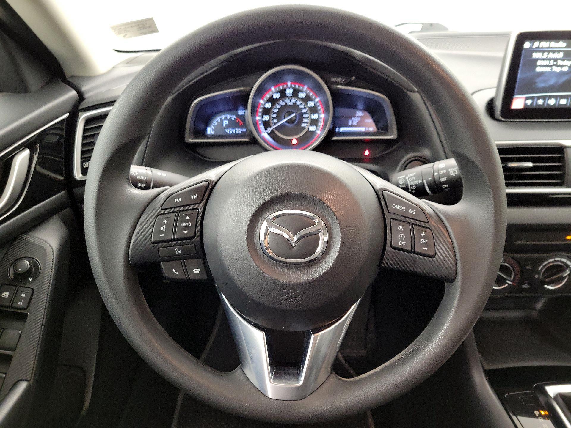 Thumbnail: 2016 Mazda Mazda3 - 10