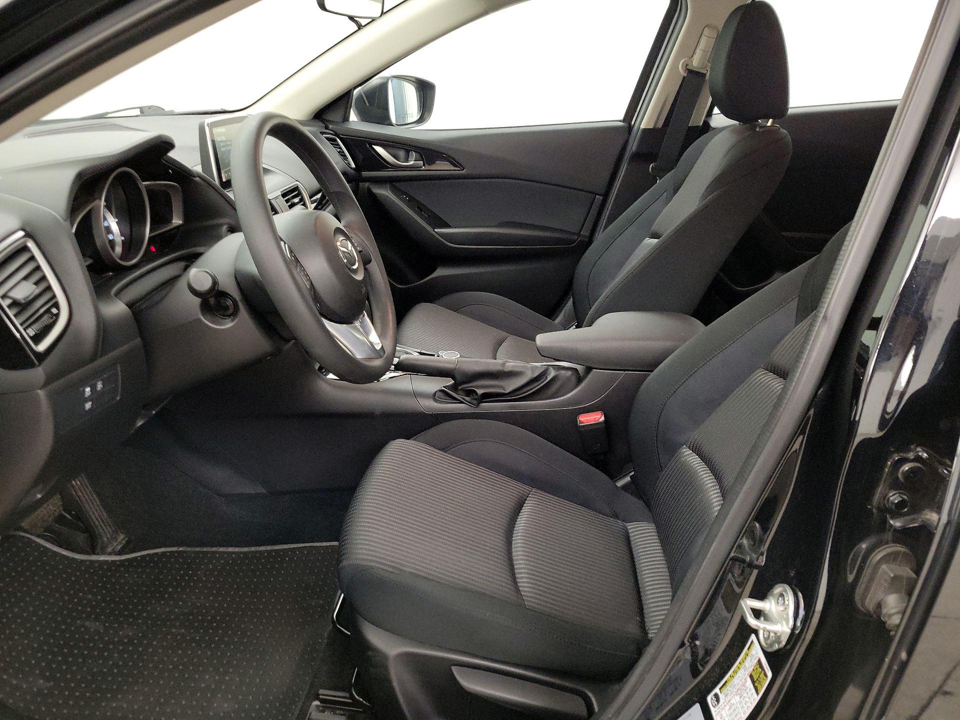 Thumbnail: 2016 Mazda Mazda3 - 11