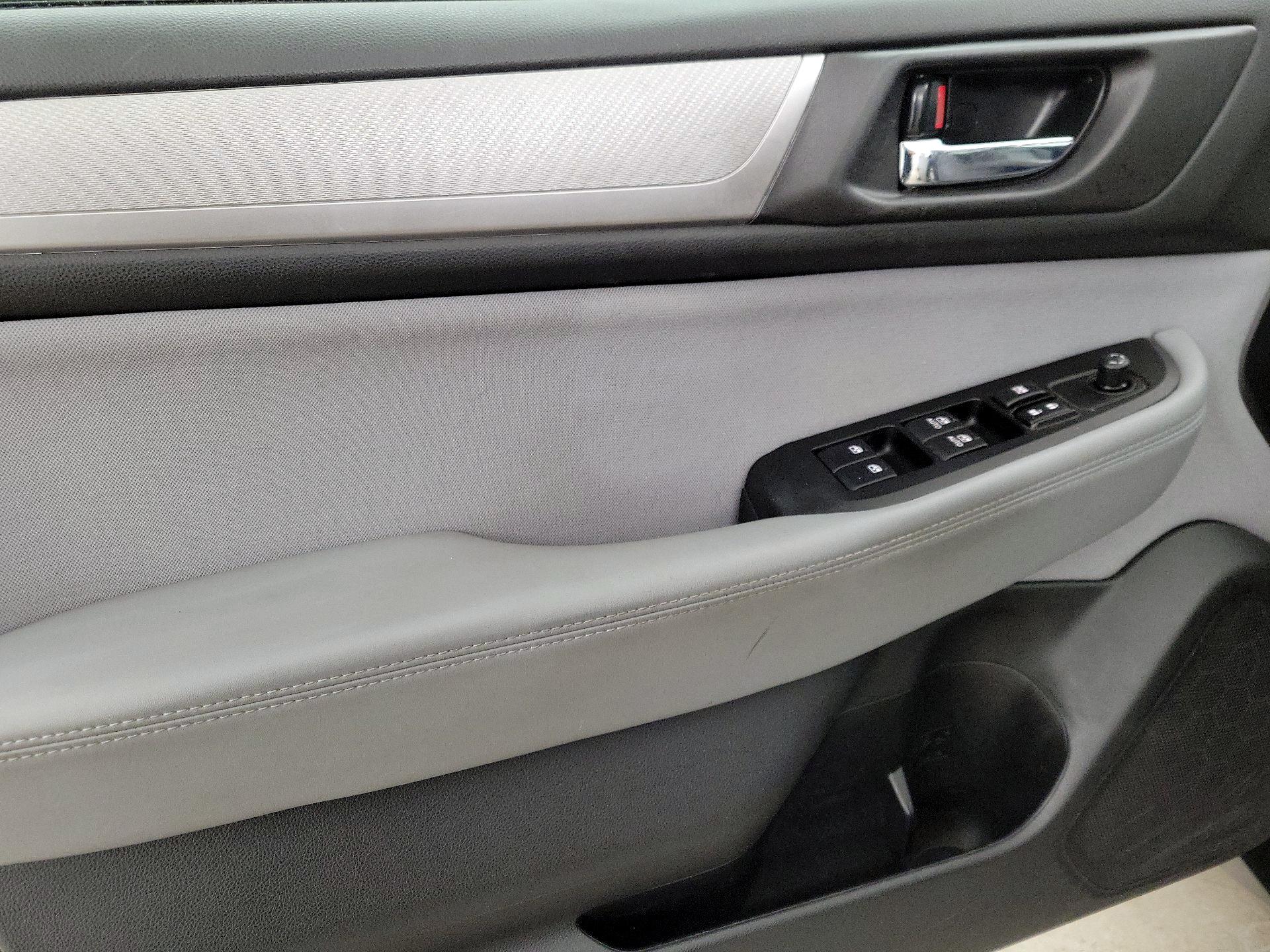 Thumbnail: 2019 Subaru Outback - 12