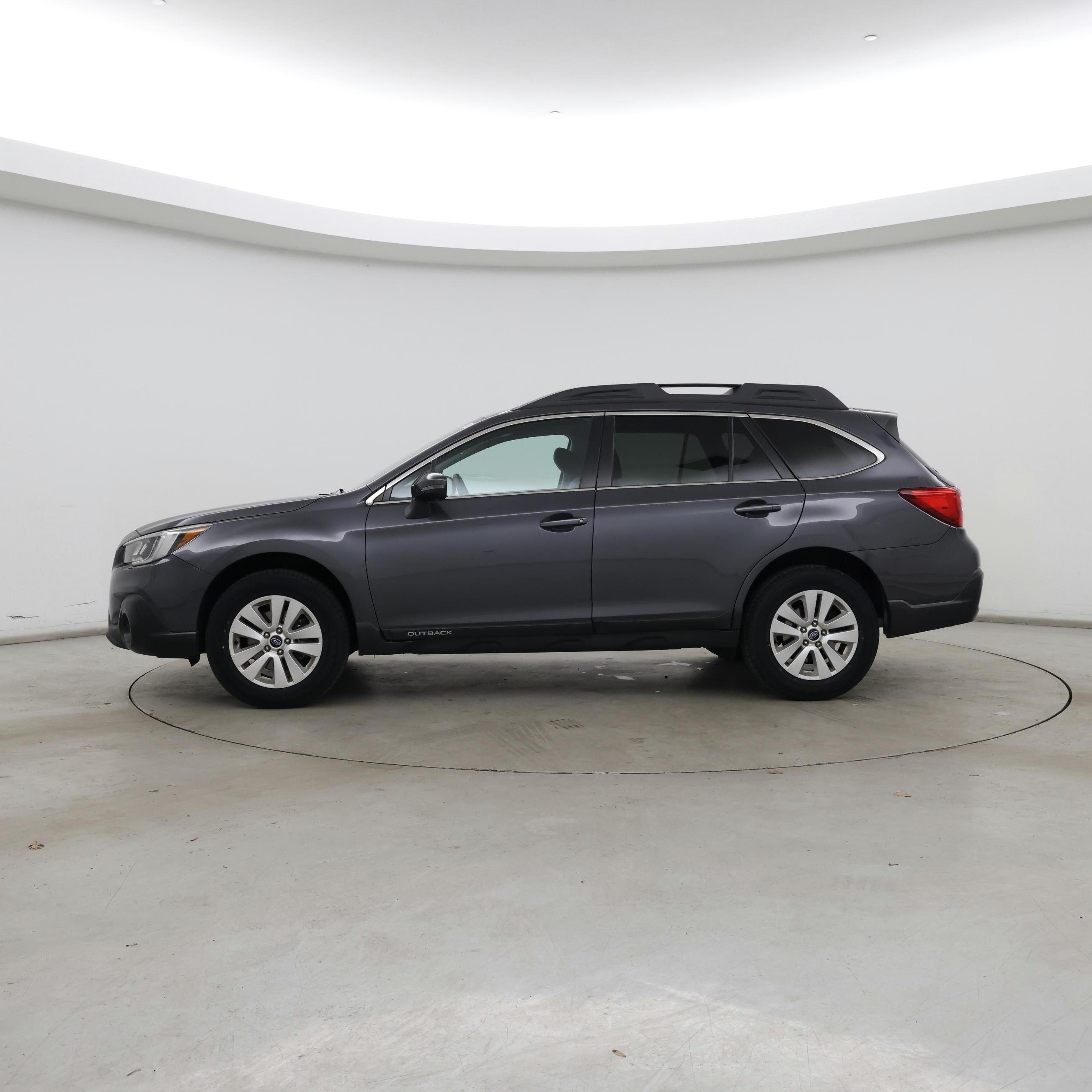 Thumbnail: 2019 Subaru Outback - 3