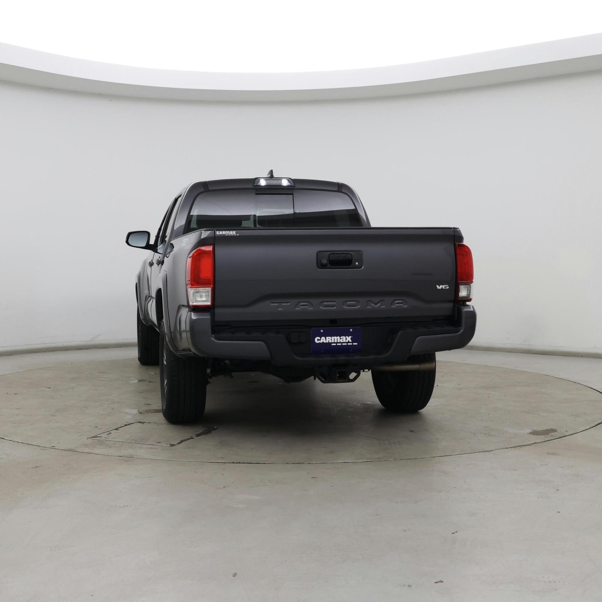 Thumbnail: 2019 Toyota Tacoma - 6