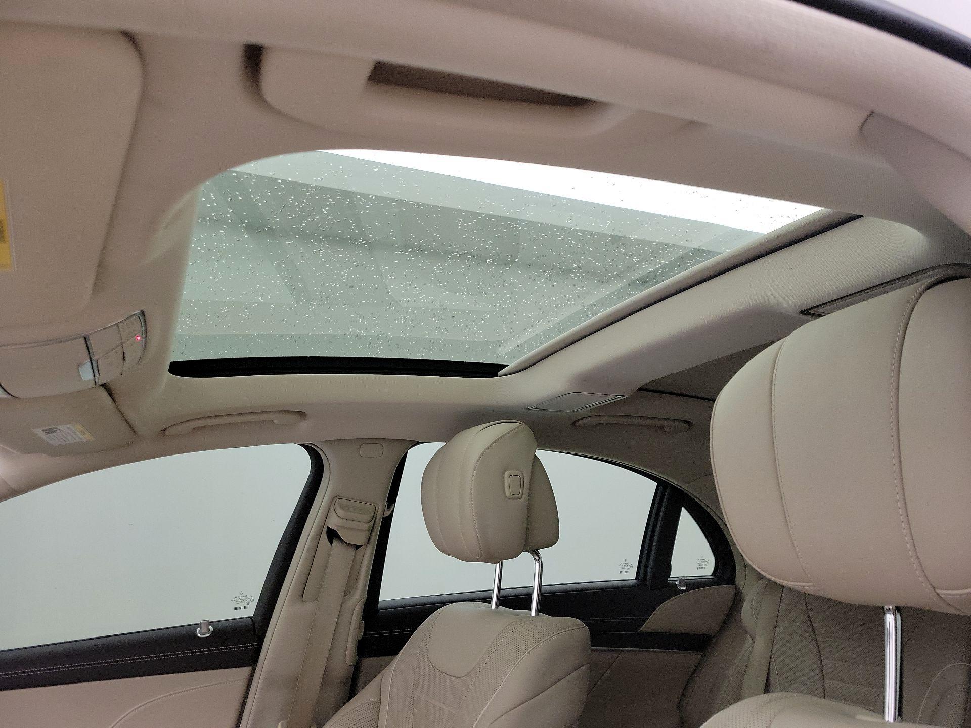 Thumbnail: 2018 Mercedes-Benz S-Class - 20