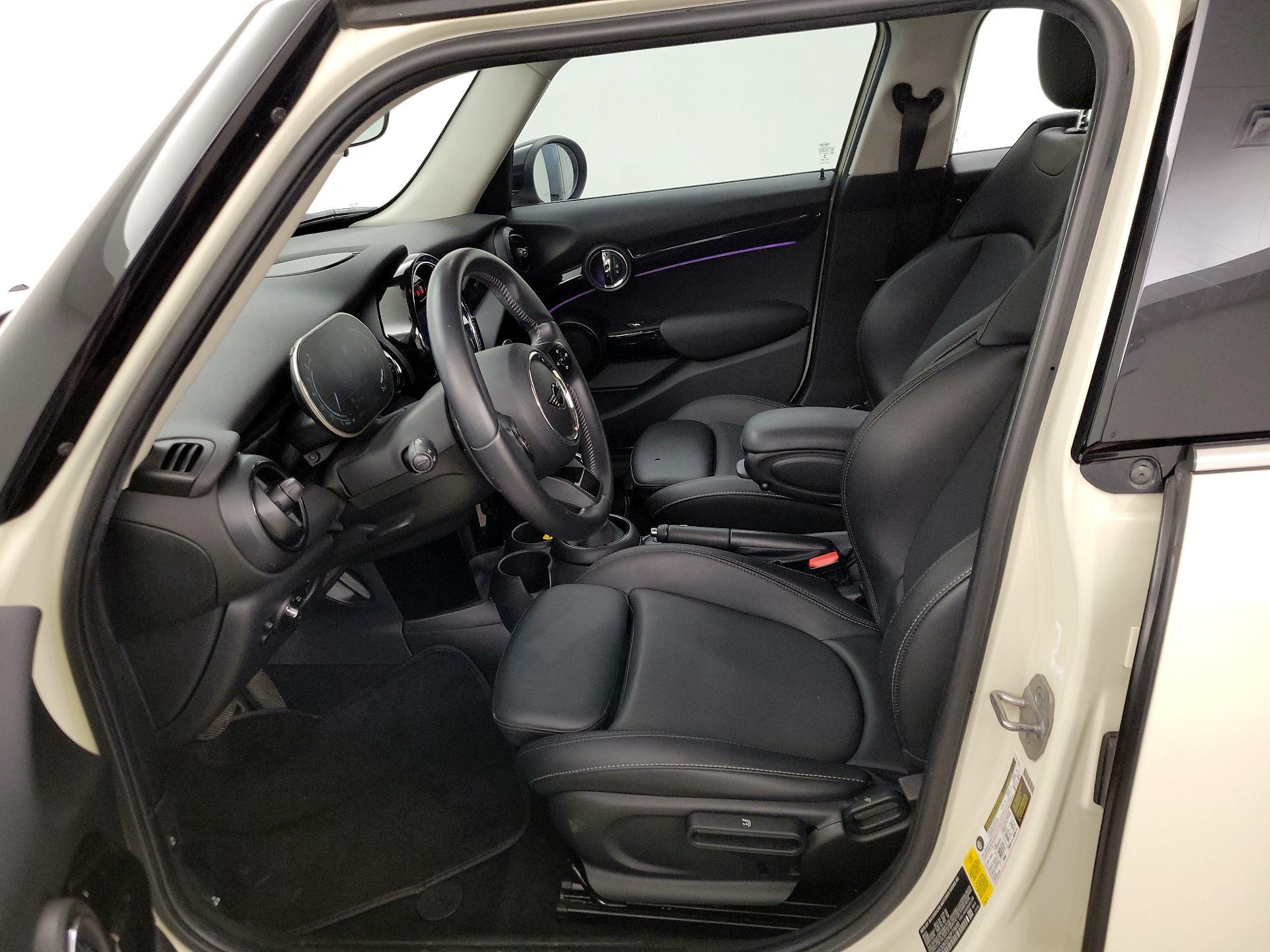 Thumbnail: 2022 MINI Cooper Hardtop - 11