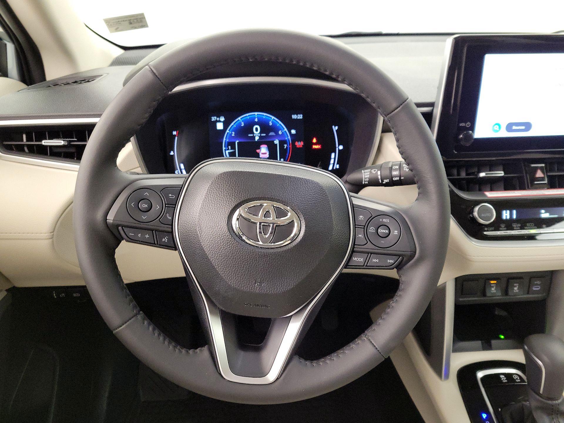 Thumbnail: 2024 Toyota Corolla Cross - 10