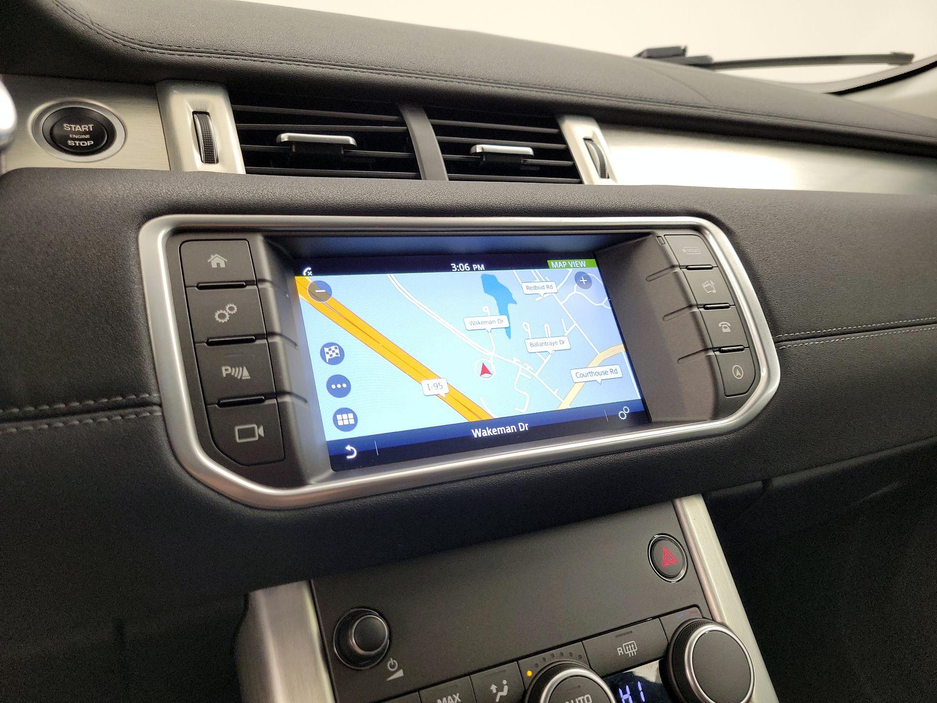 Thumbnail: 2017 Land Rover Range Rover Evoque - 14