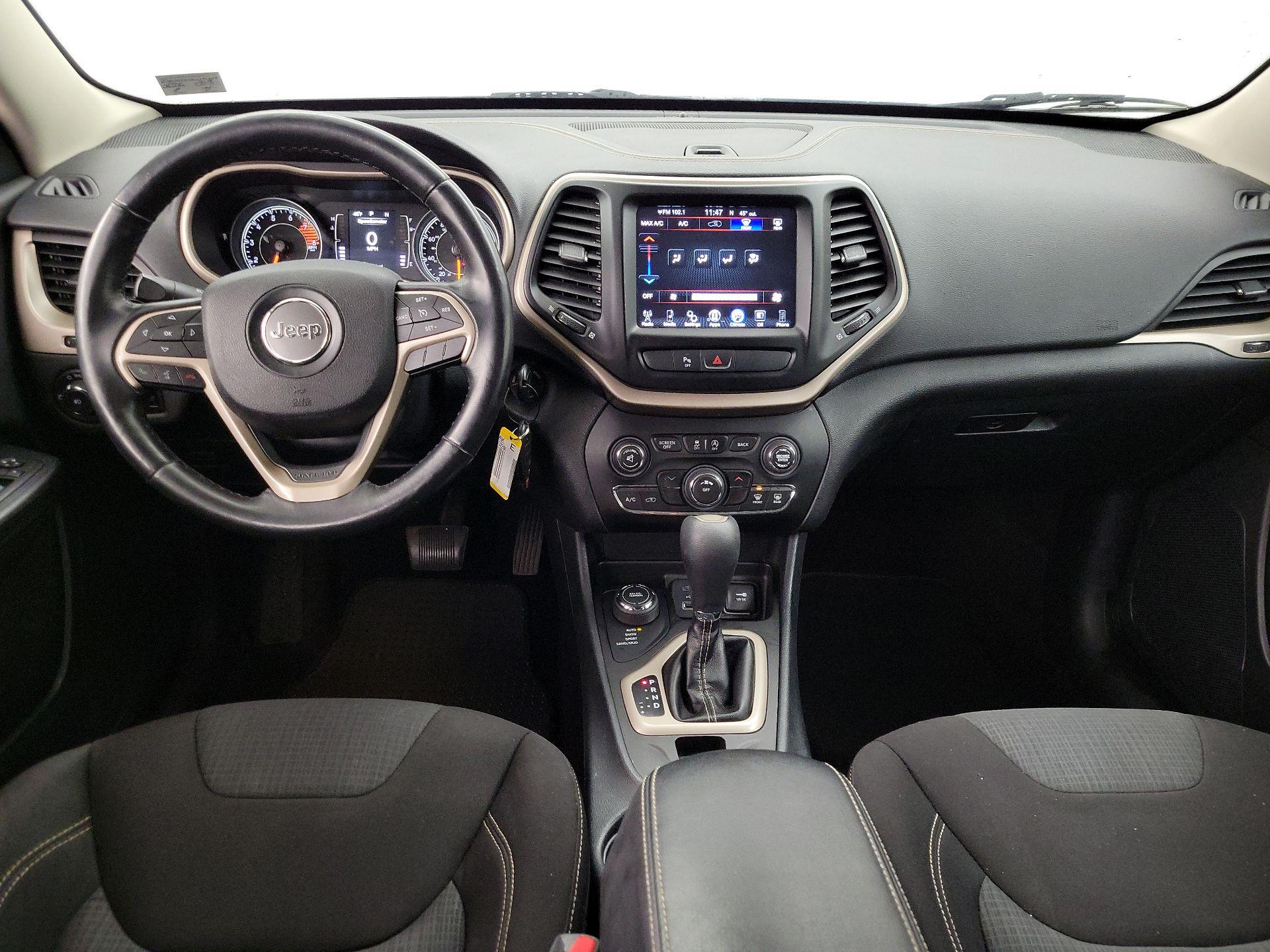 Thumbnail: 2016 Jeep Cherokee - 9