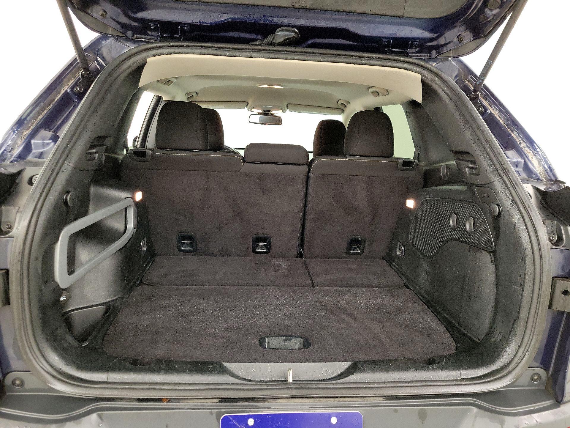 Thumbnail: 2016 Jeep Cherokee - 20