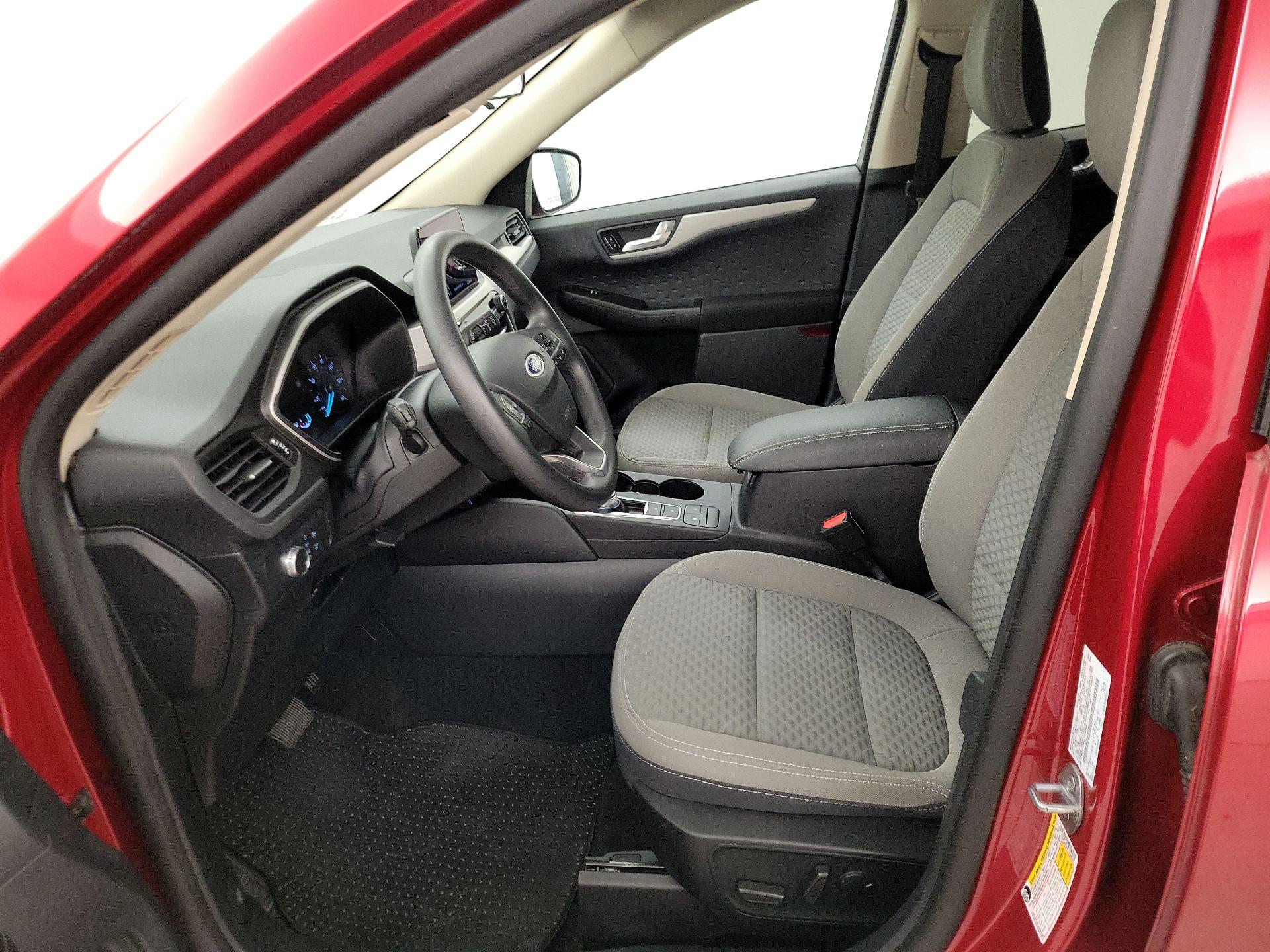 Thumbnail: 2020 Ford Escape - 11