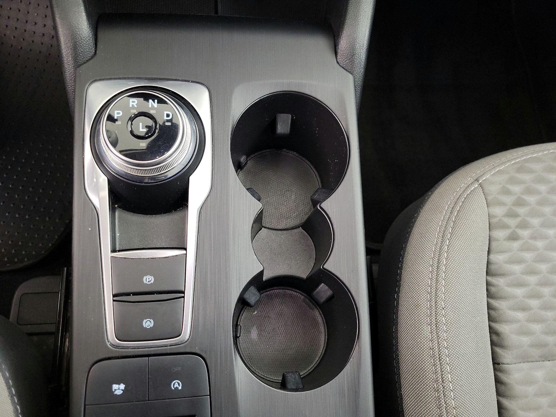 Thumbnail: 2020 Ford Escape - 18