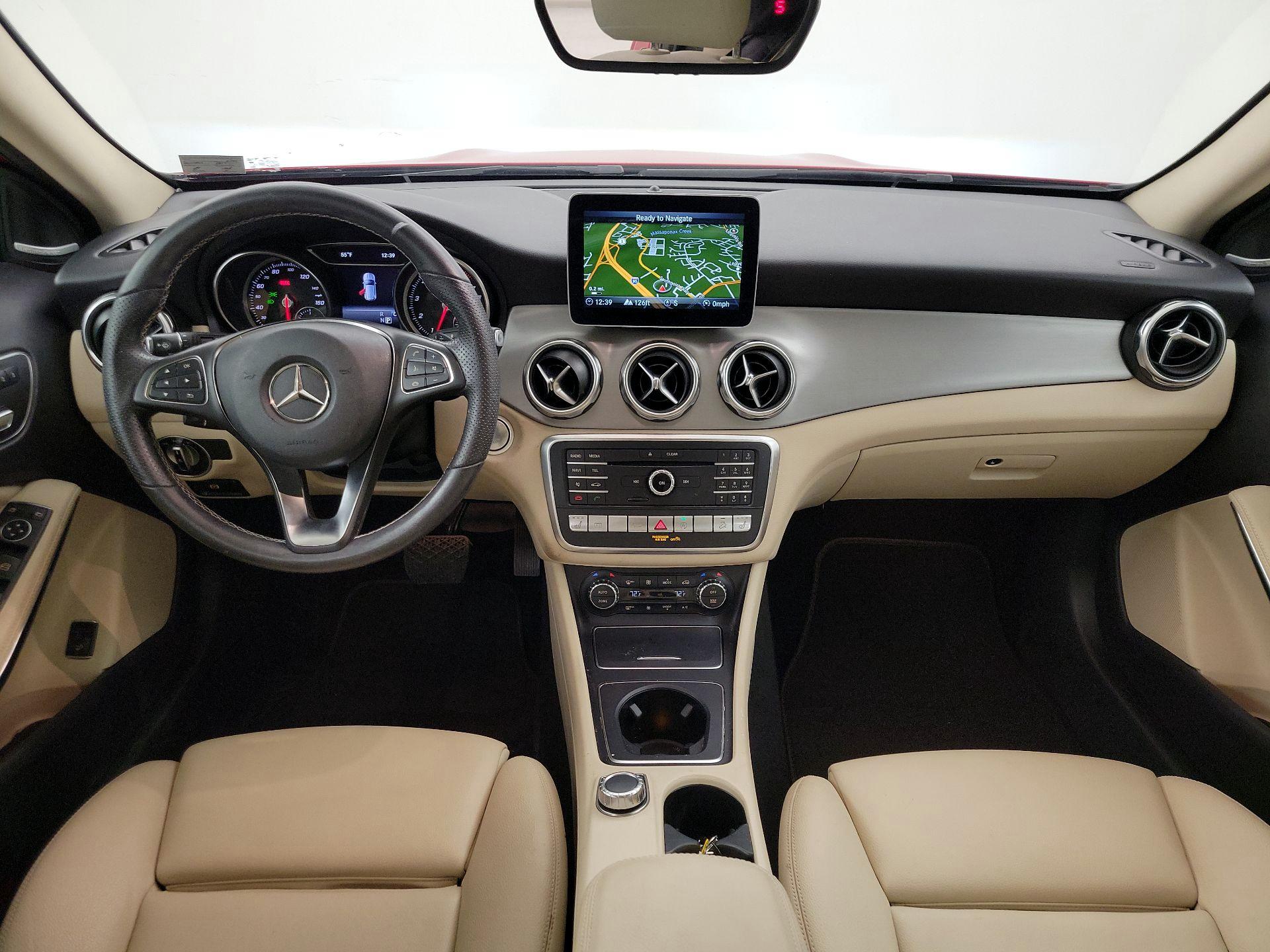 Thumbnail: 2019 Mercedes-Benz GLA - 9