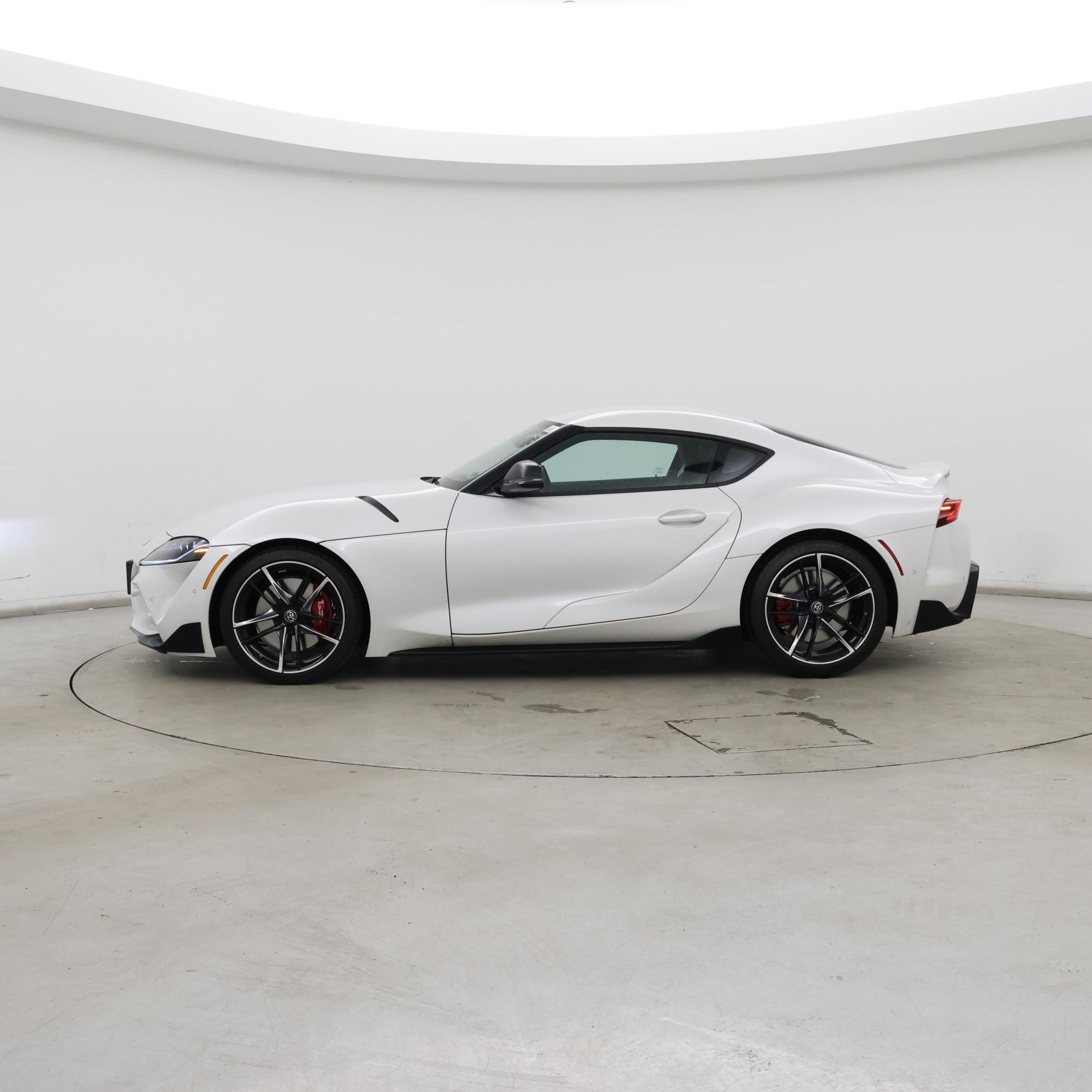 Thumbnail: 2021 Toyota Supra - 3