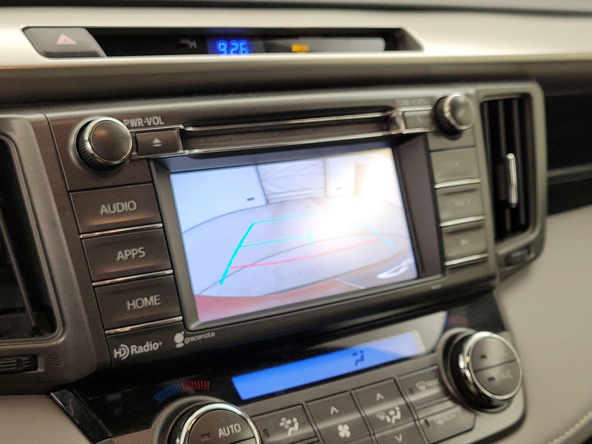 Thumbnail: 2015 Toyota RAV4 - 14