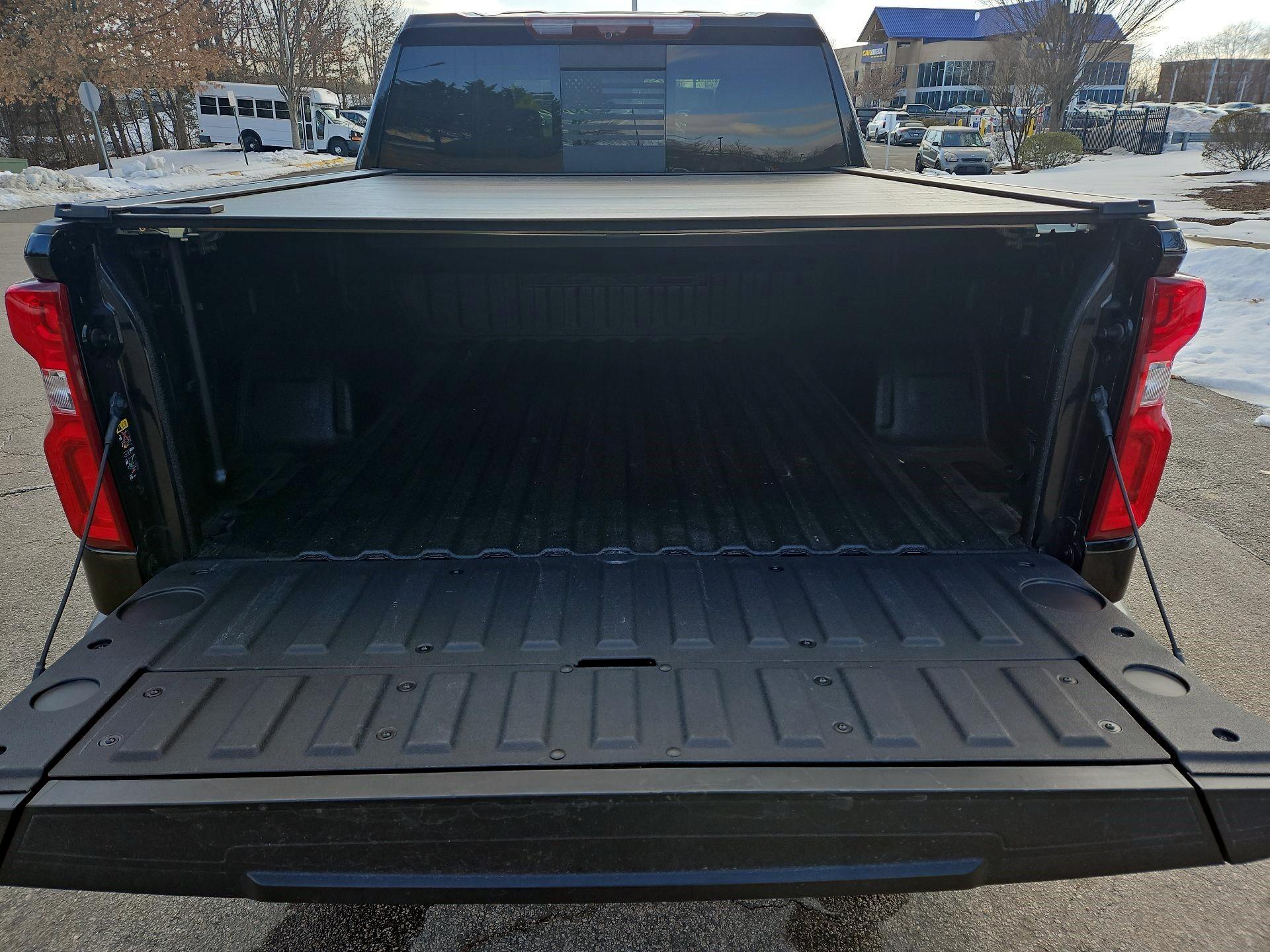 Thumbnail: 2023 Chevrolet Silverado 1500 - 20