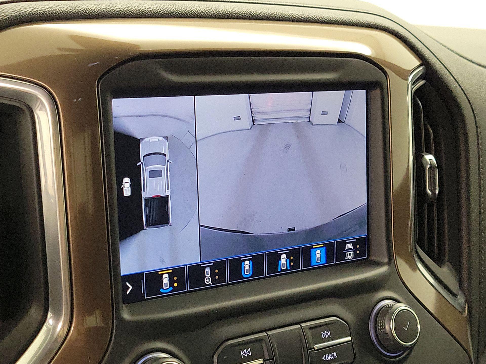 Thumbnail: 2020 Chevrolet Silverado 1500 - 15