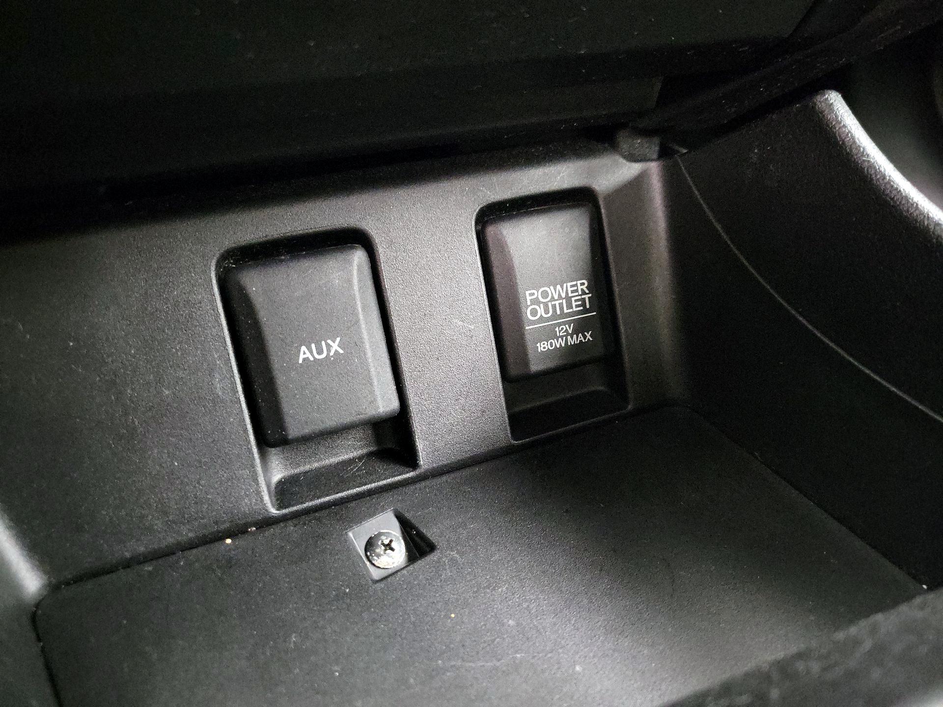 Thumbnail: 2015 Honda Civic - 18