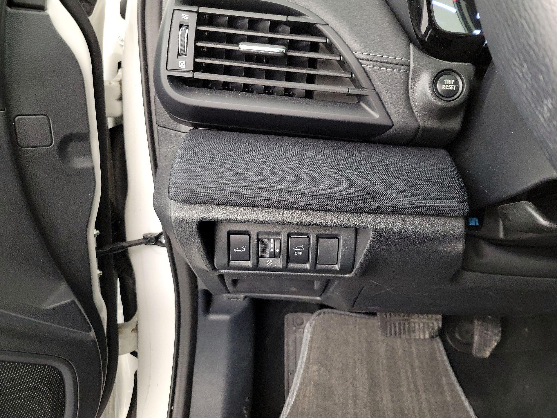 Thumbnail: 2022 Subaru Outback - 13