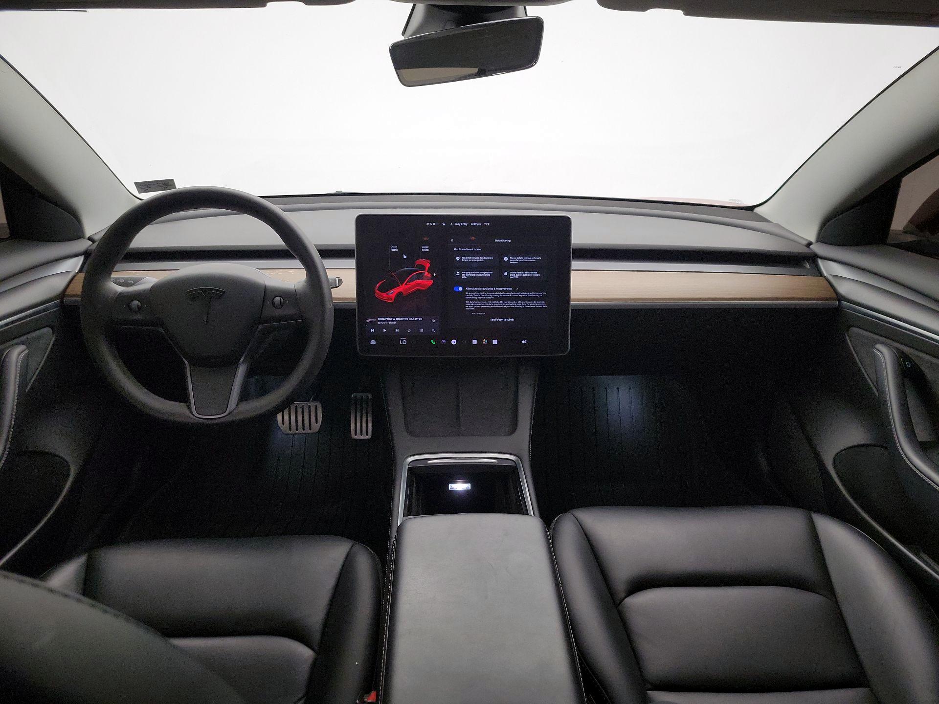 Thumbnail: 2022 Tesla Model 3 - 9