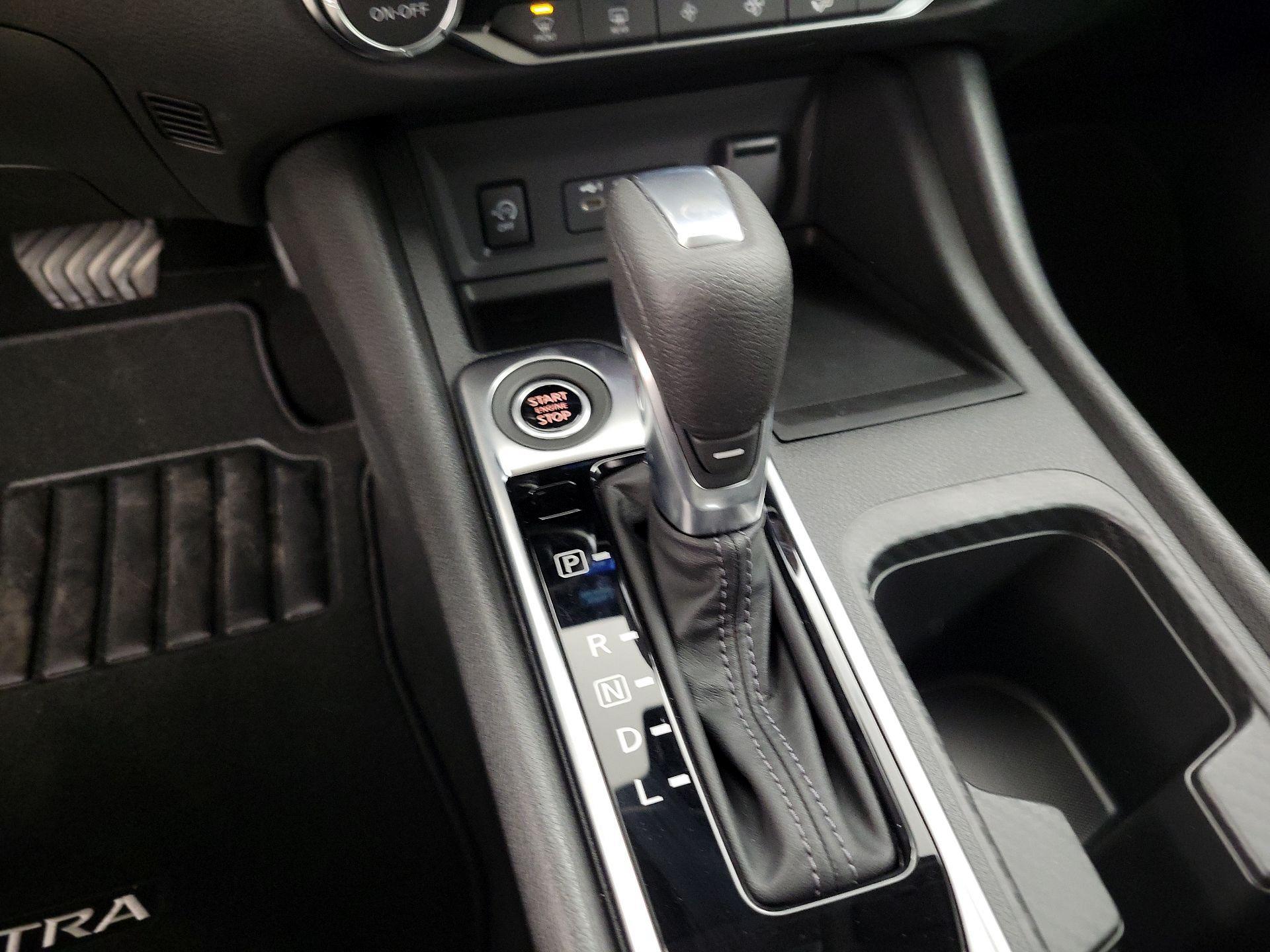 Thumbnail: 2024 Nissan Sentra - 17