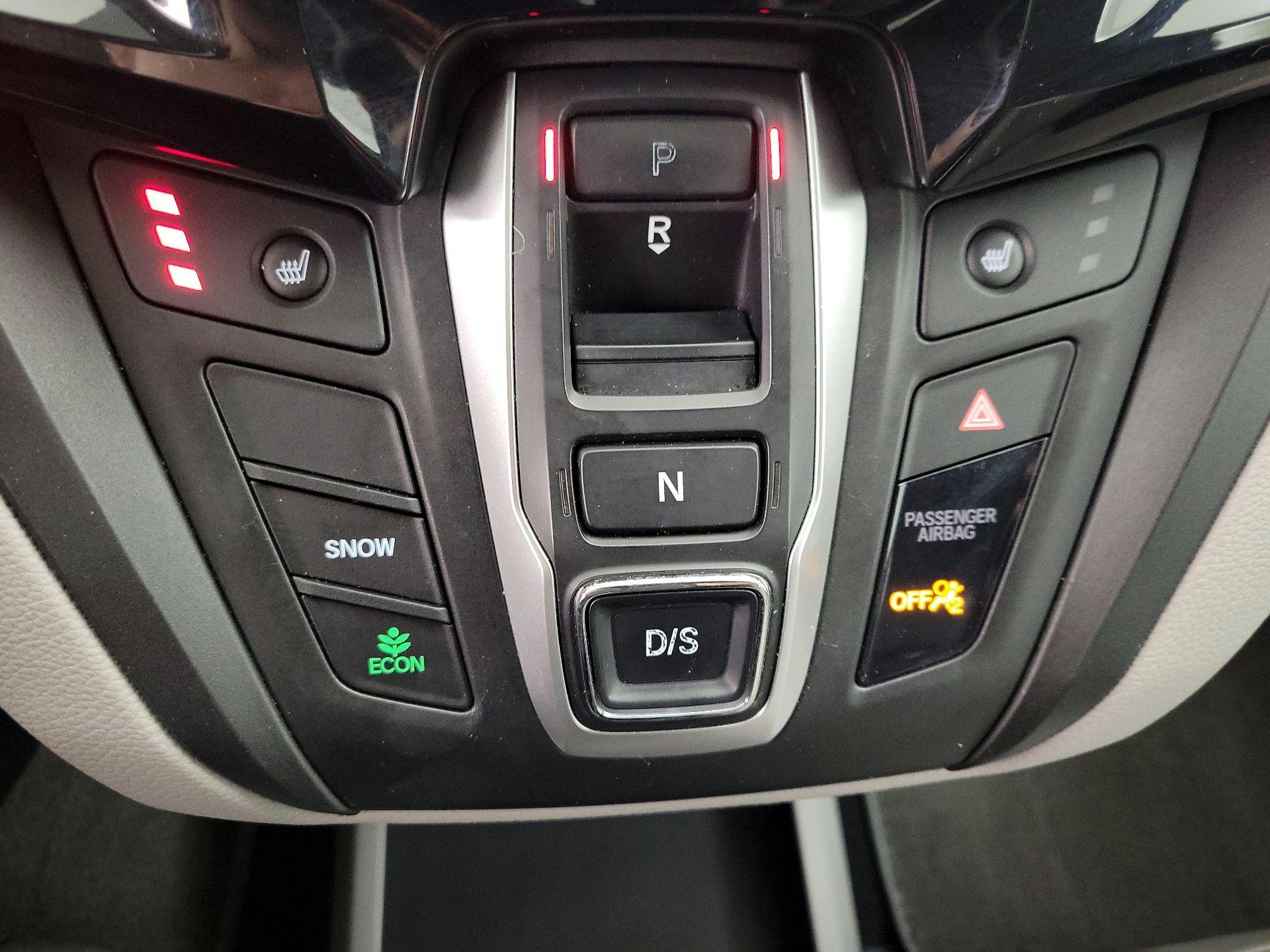 Thumbnail: 2019 Honda Odyssey - 17