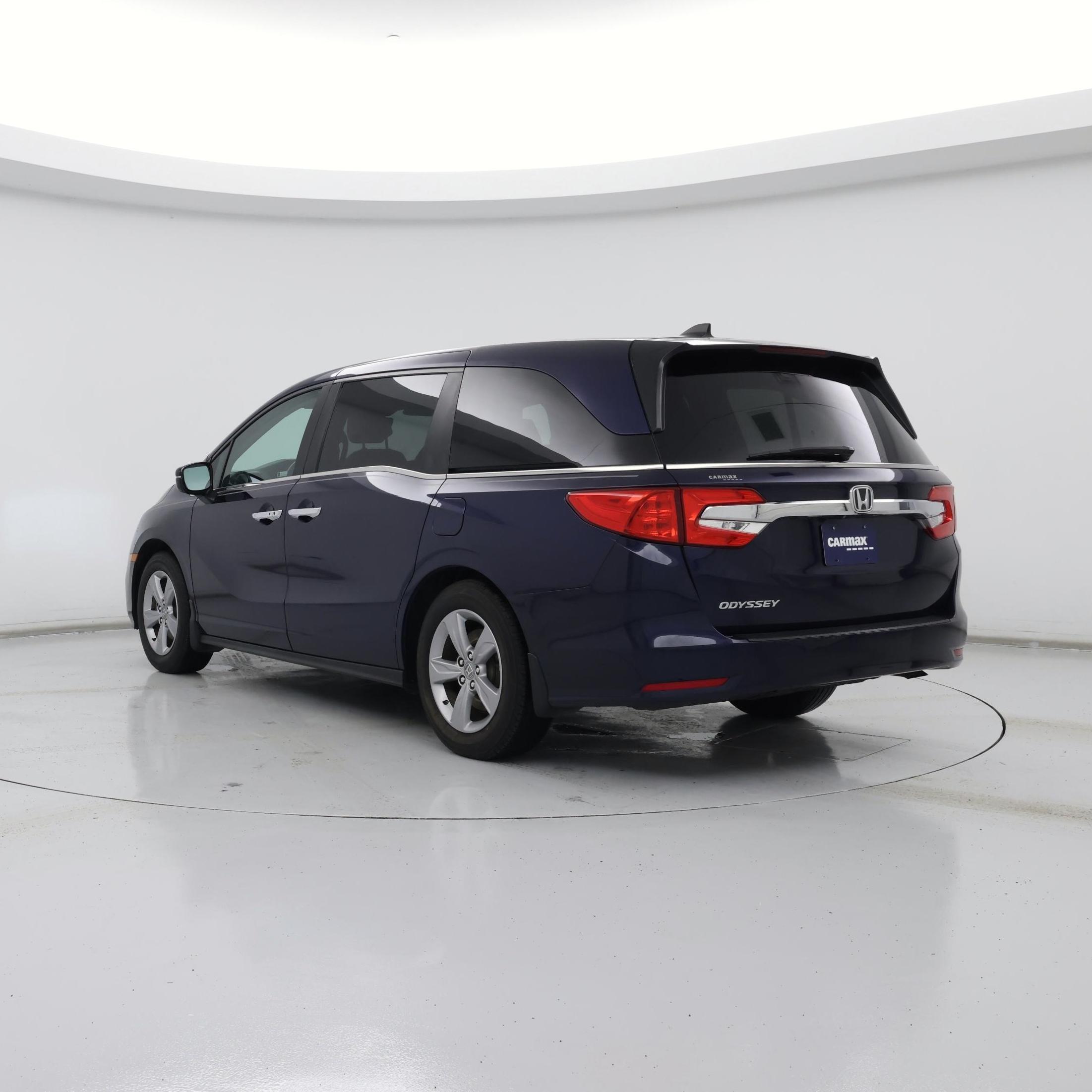 Thumbnail: 2019 Honda Odyssey - 2