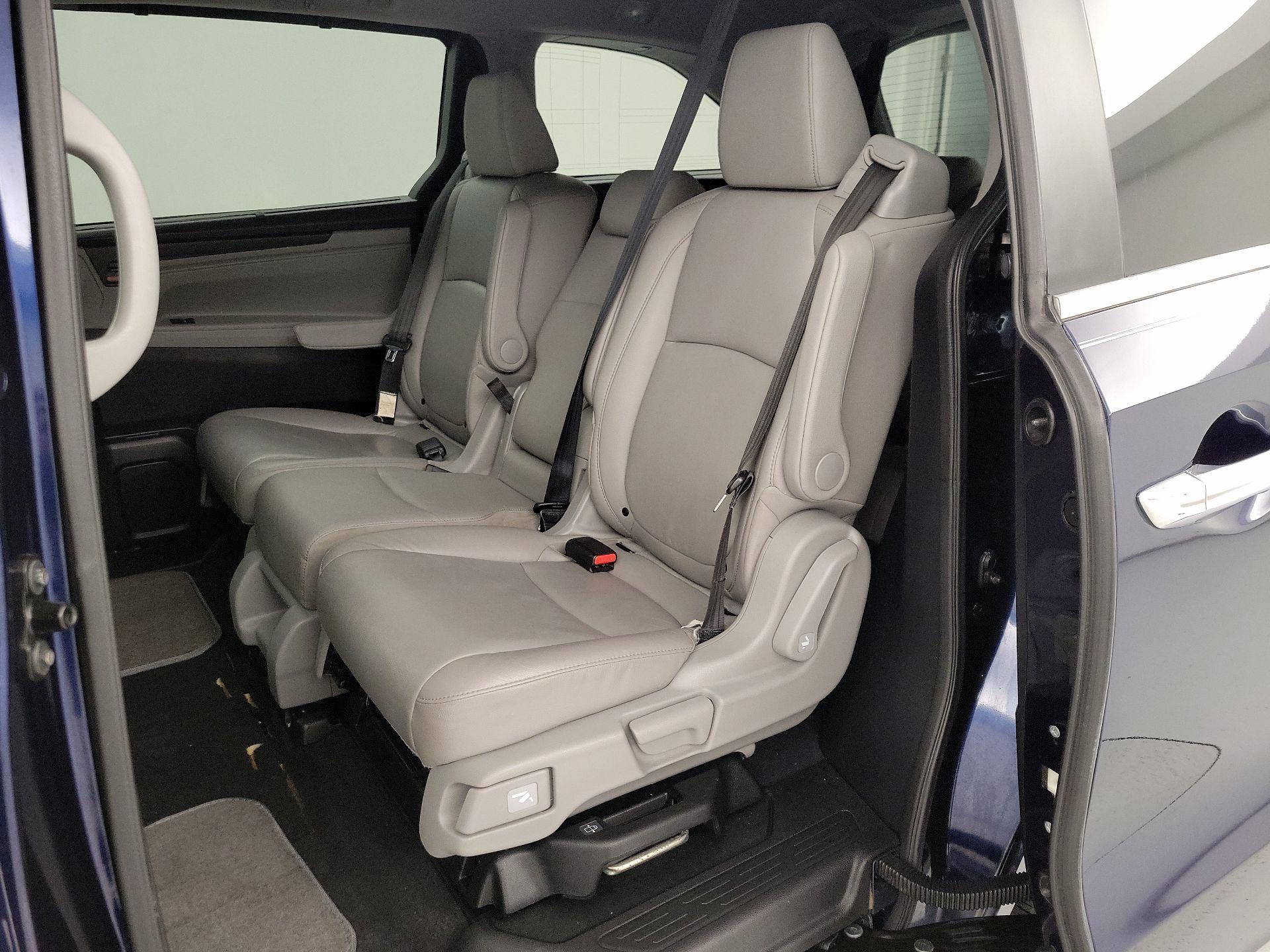 Thumbnail: 2019 Honda Odyssey - 20