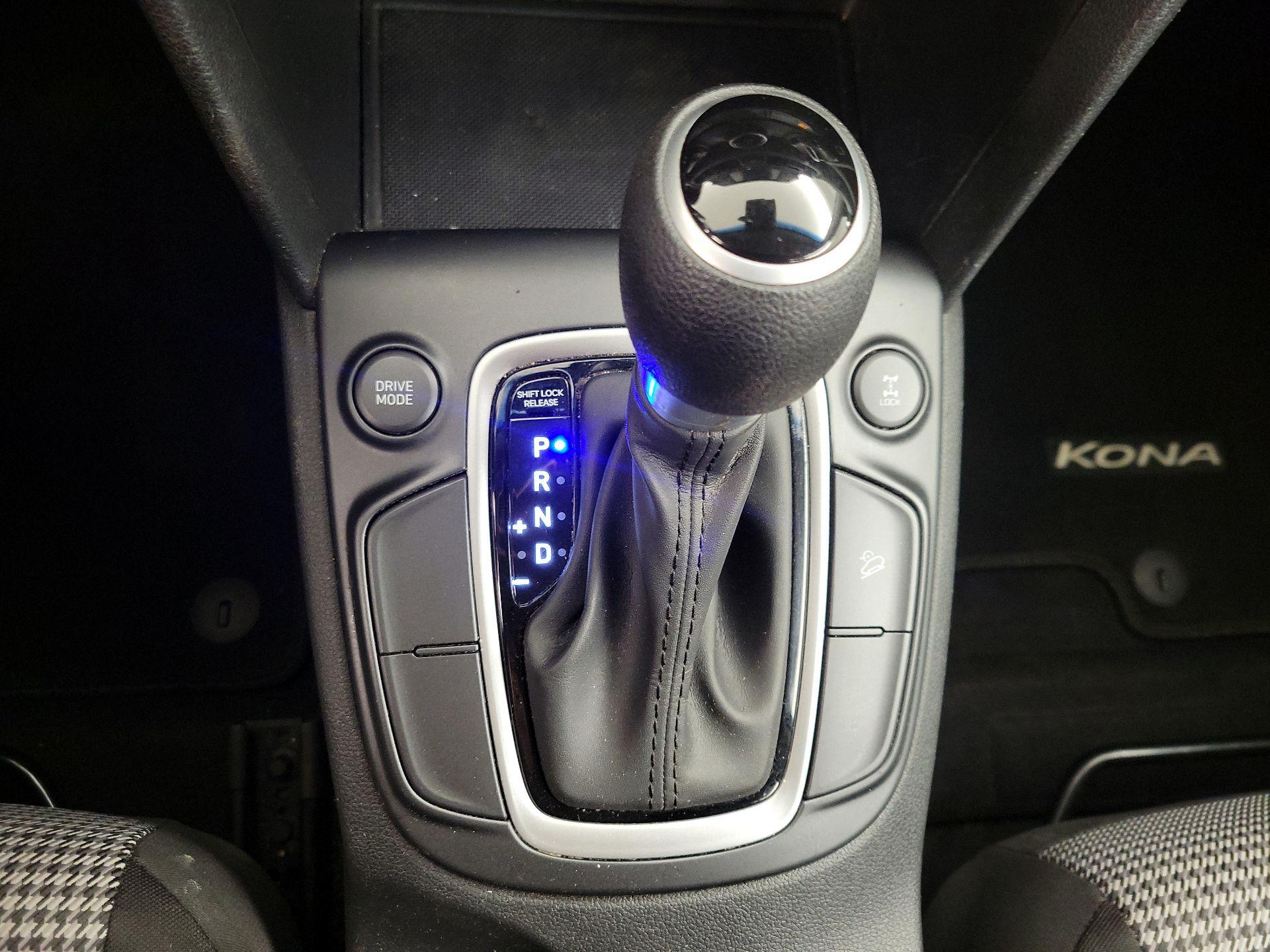 Thumbnail: 2021 Hyundai Kona - 17