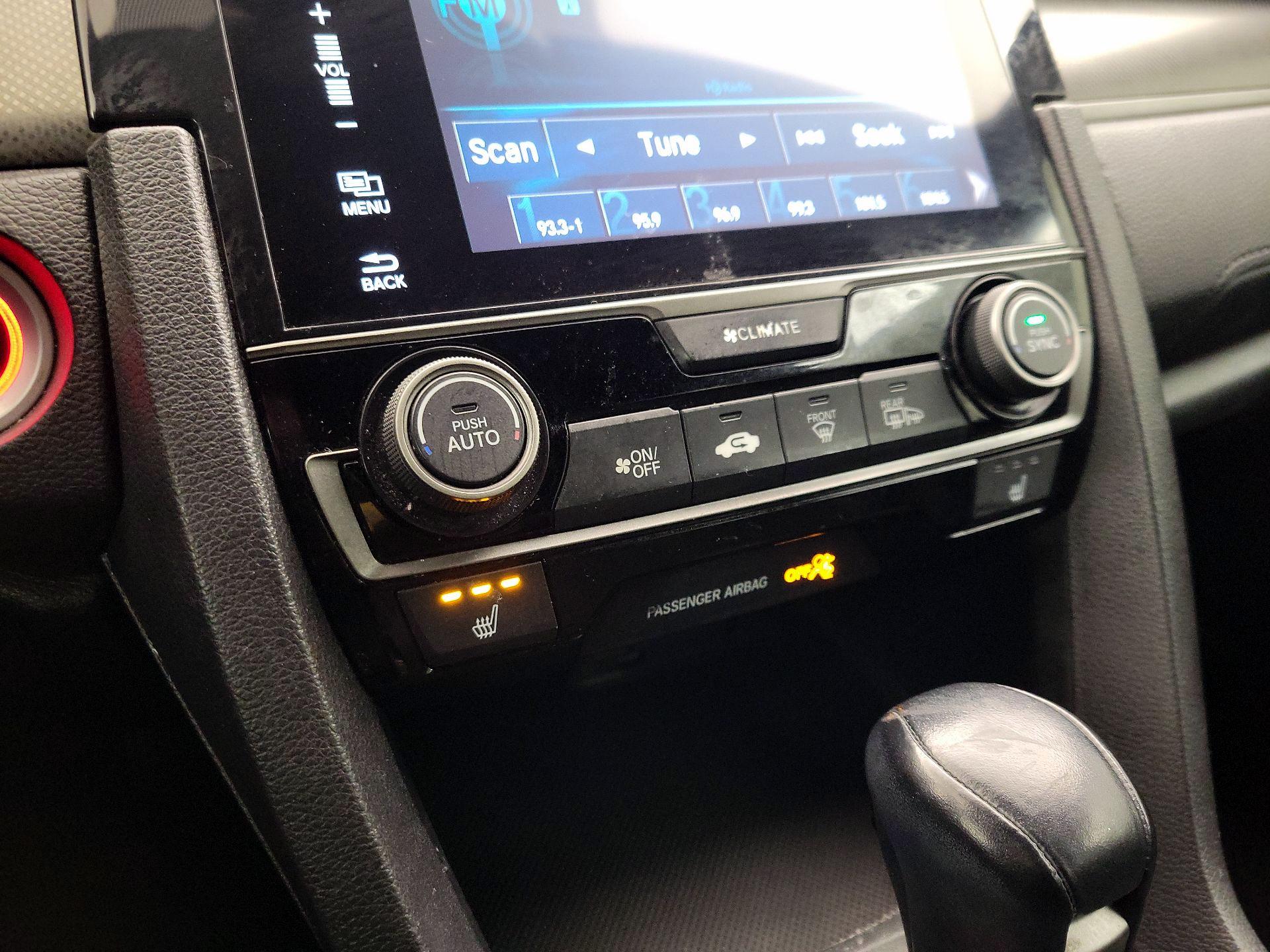 Thumbnail: 2017 Honda Civic - 16