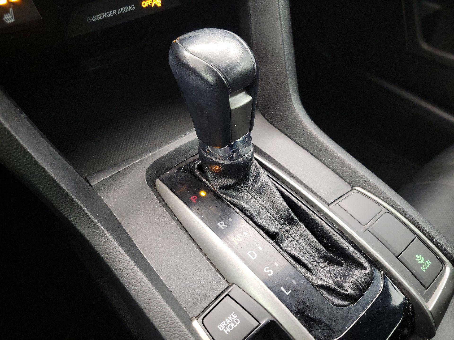 Thumbnail: 2017 Honda Civic - 17