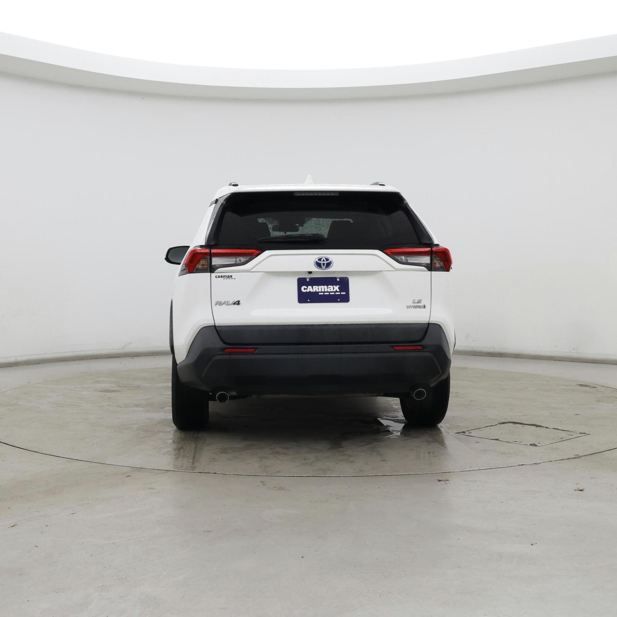 Thumbnail: 2019 Toyota RAV4 - 6
