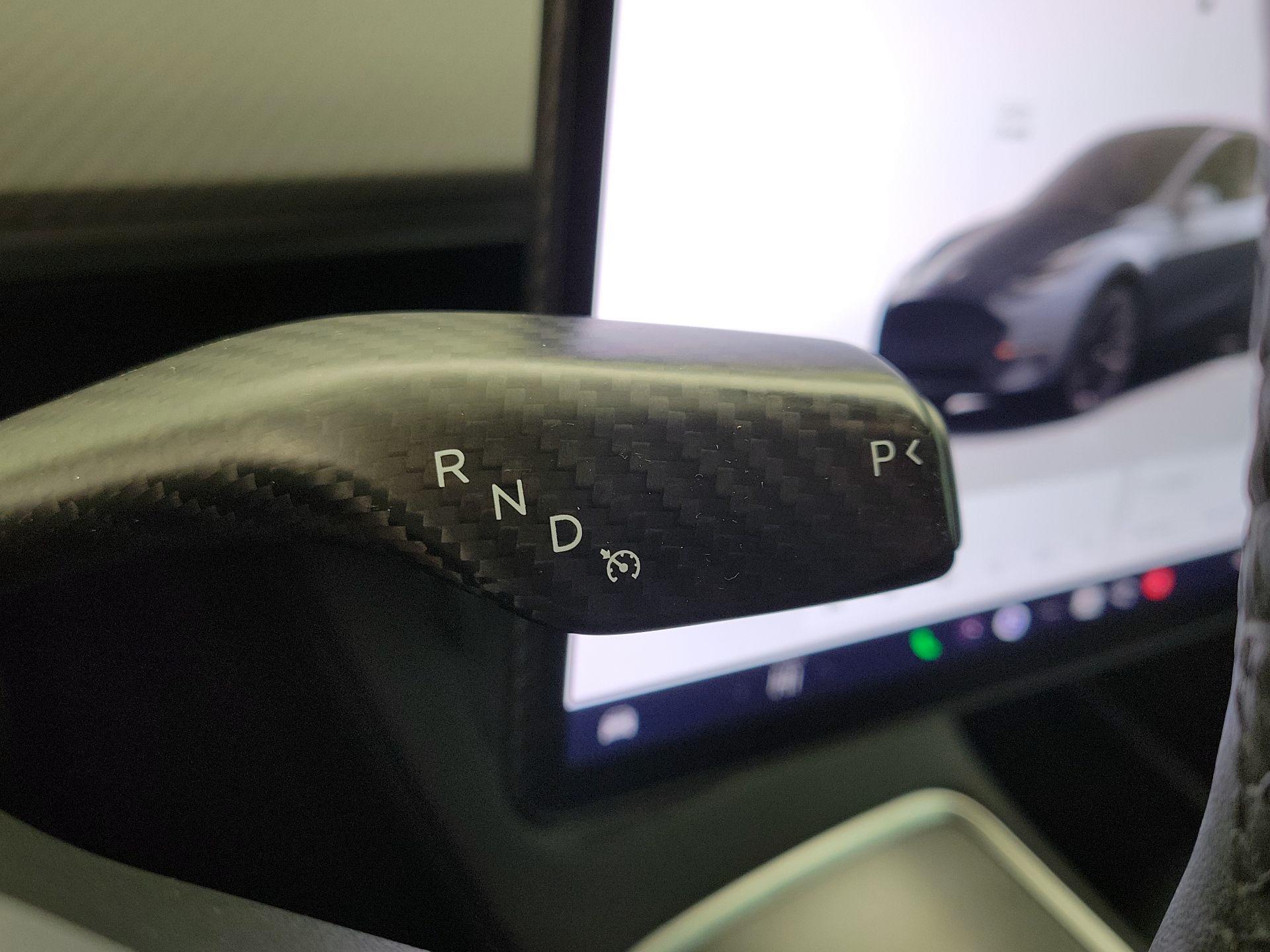 Thumbnail: 2022 Tesla Model Y - 17