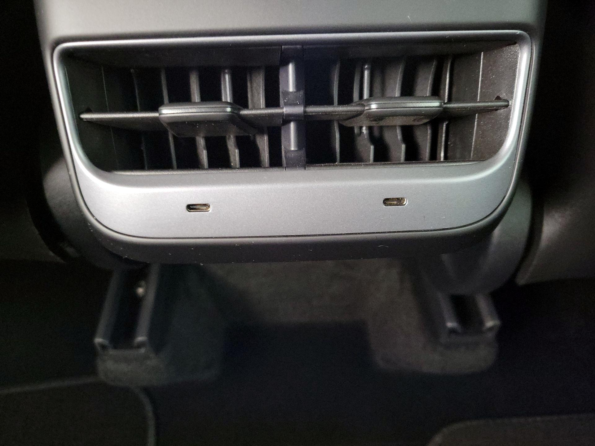 Thumbnail: 2022 Tesla Model Y - 18