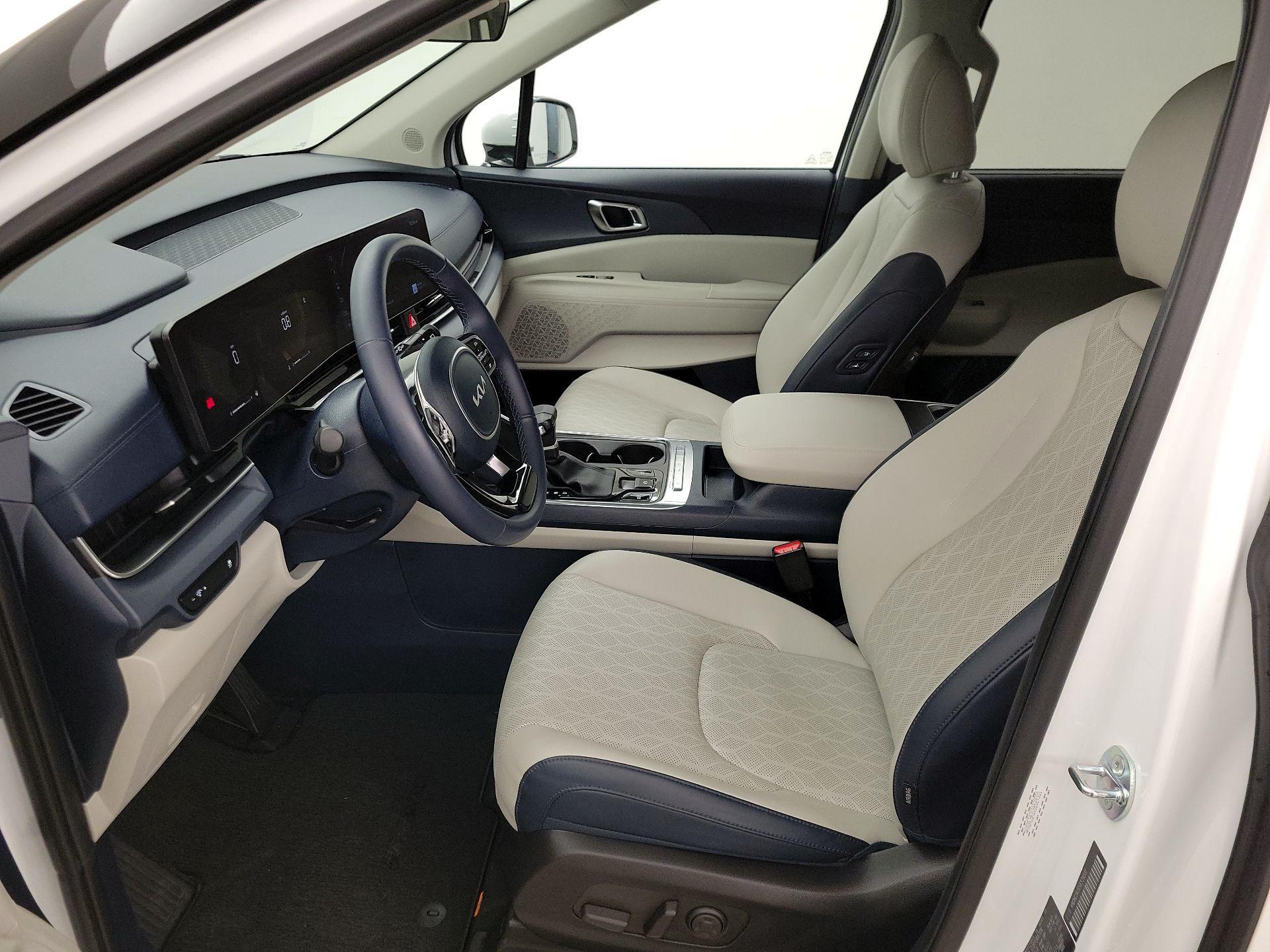 Thumbnail: 2025 Kia Carnival - 11