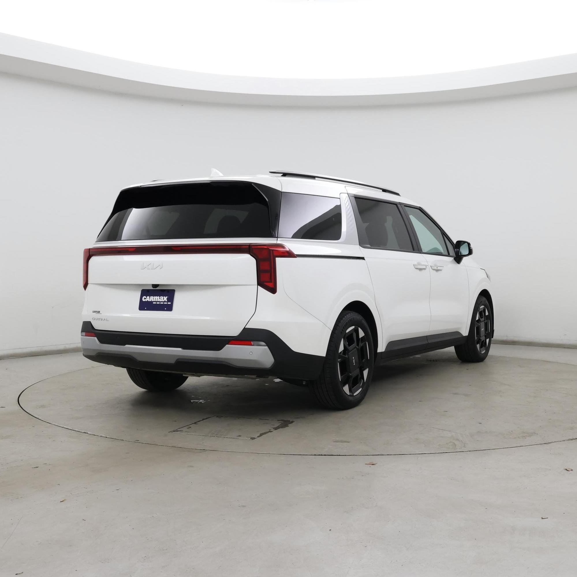 Thumbnail: 2025 Kia Carnival - 8
