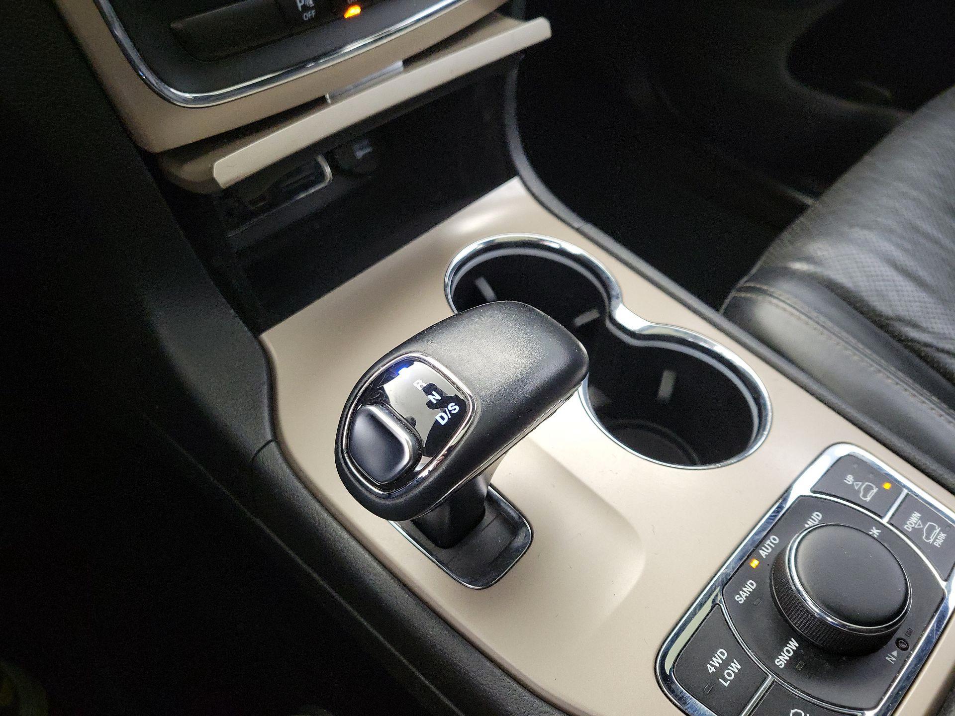 Thumbnail: 2014 Jeep Grand Cherokee - 18