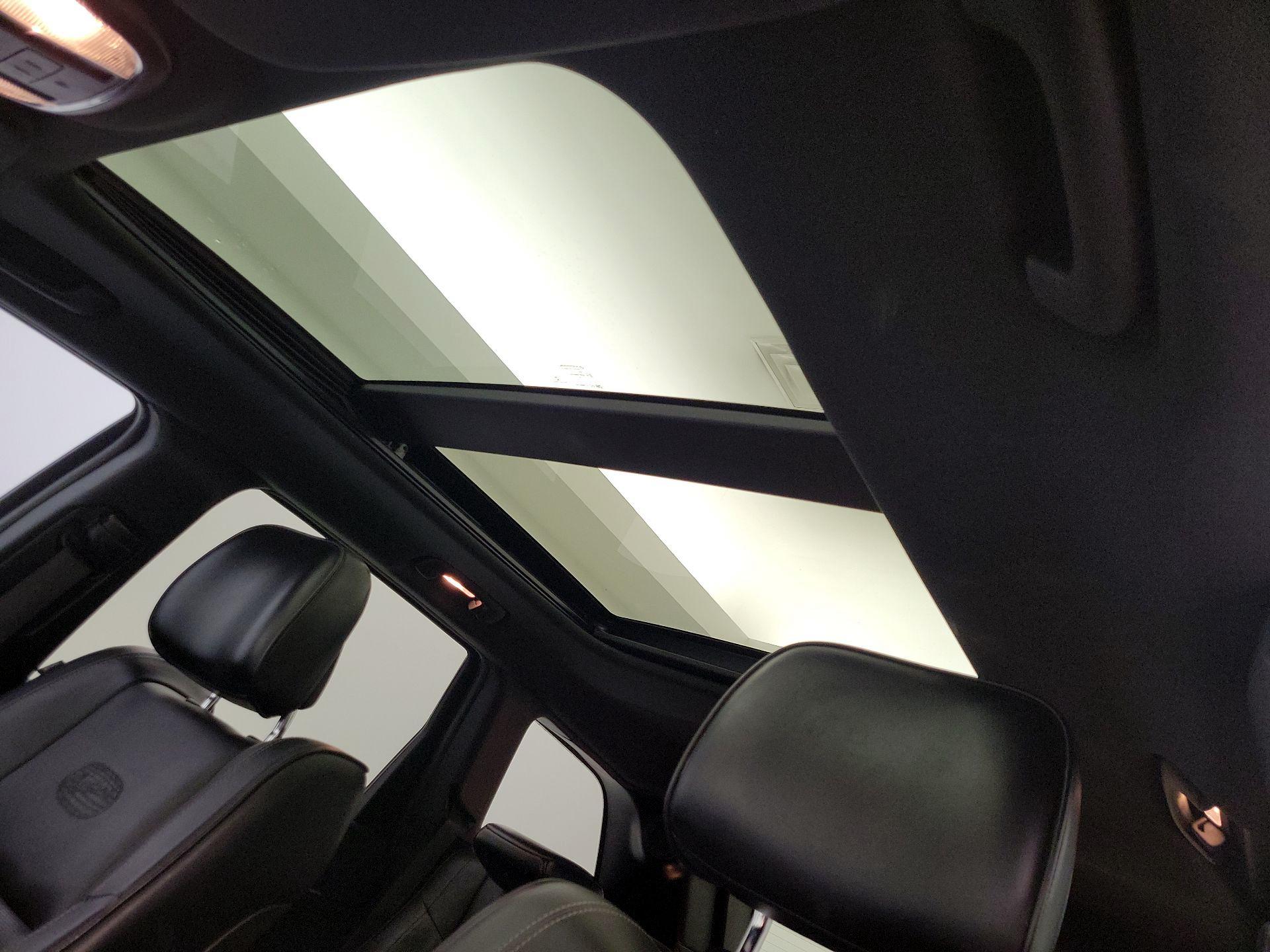 Thumbnail: 2014 Jeep Grand Cherokee - 20