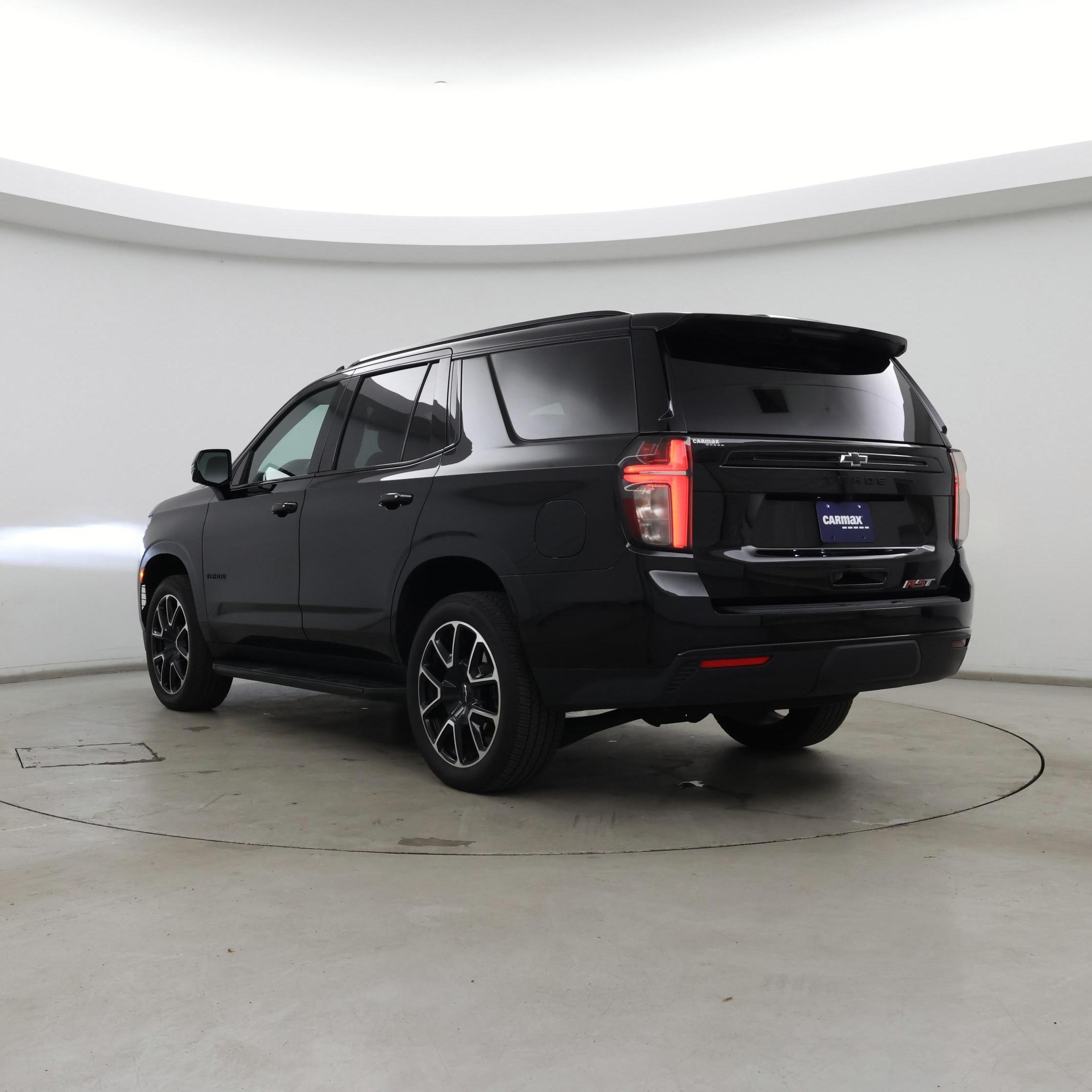 Thumbnail: 2024 Chevrolet Tahoe - 2