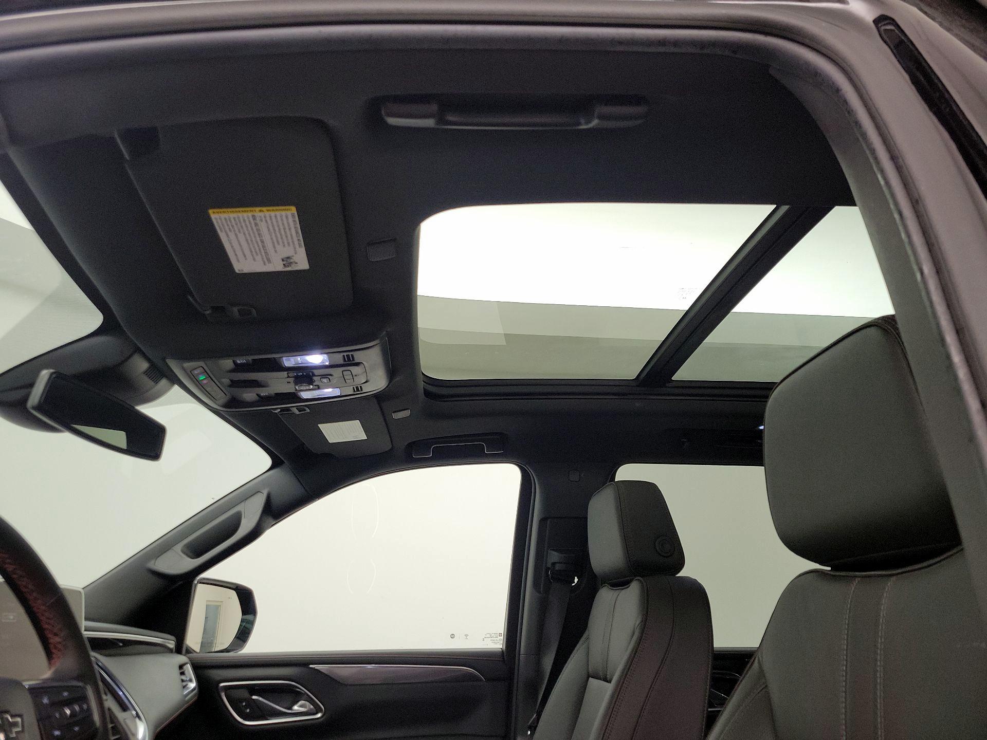 Thumbnail: 2024 Chevrolet Tahoe - 19