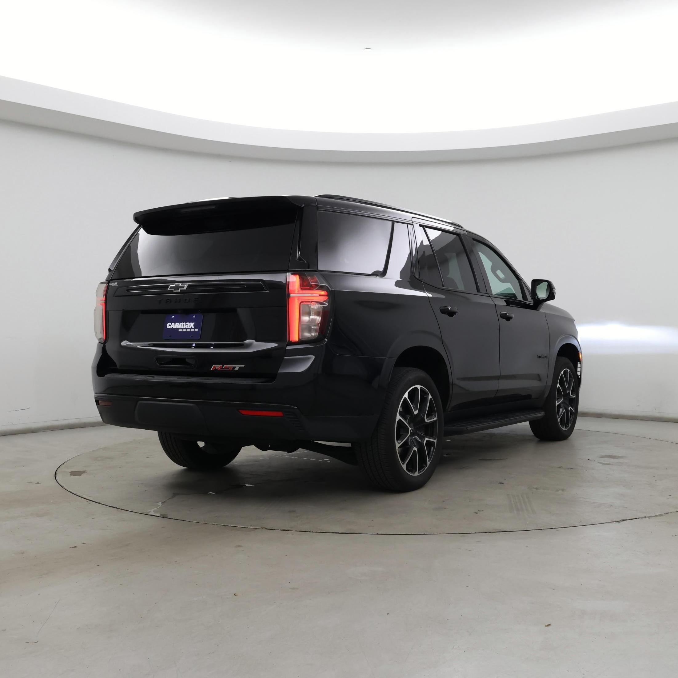 Thumbnail: 2024 Chevrolet Tahoe - 8