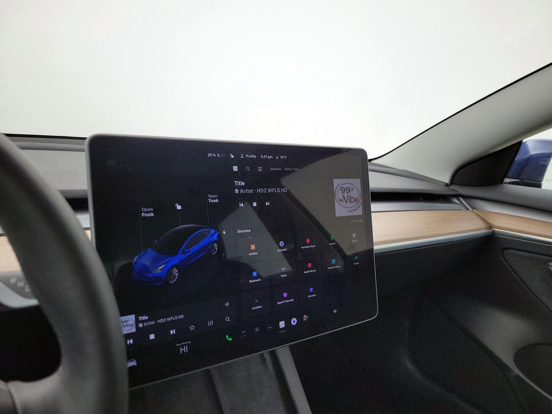 Thumbnail: 2023 Tesla Model 3 - 15