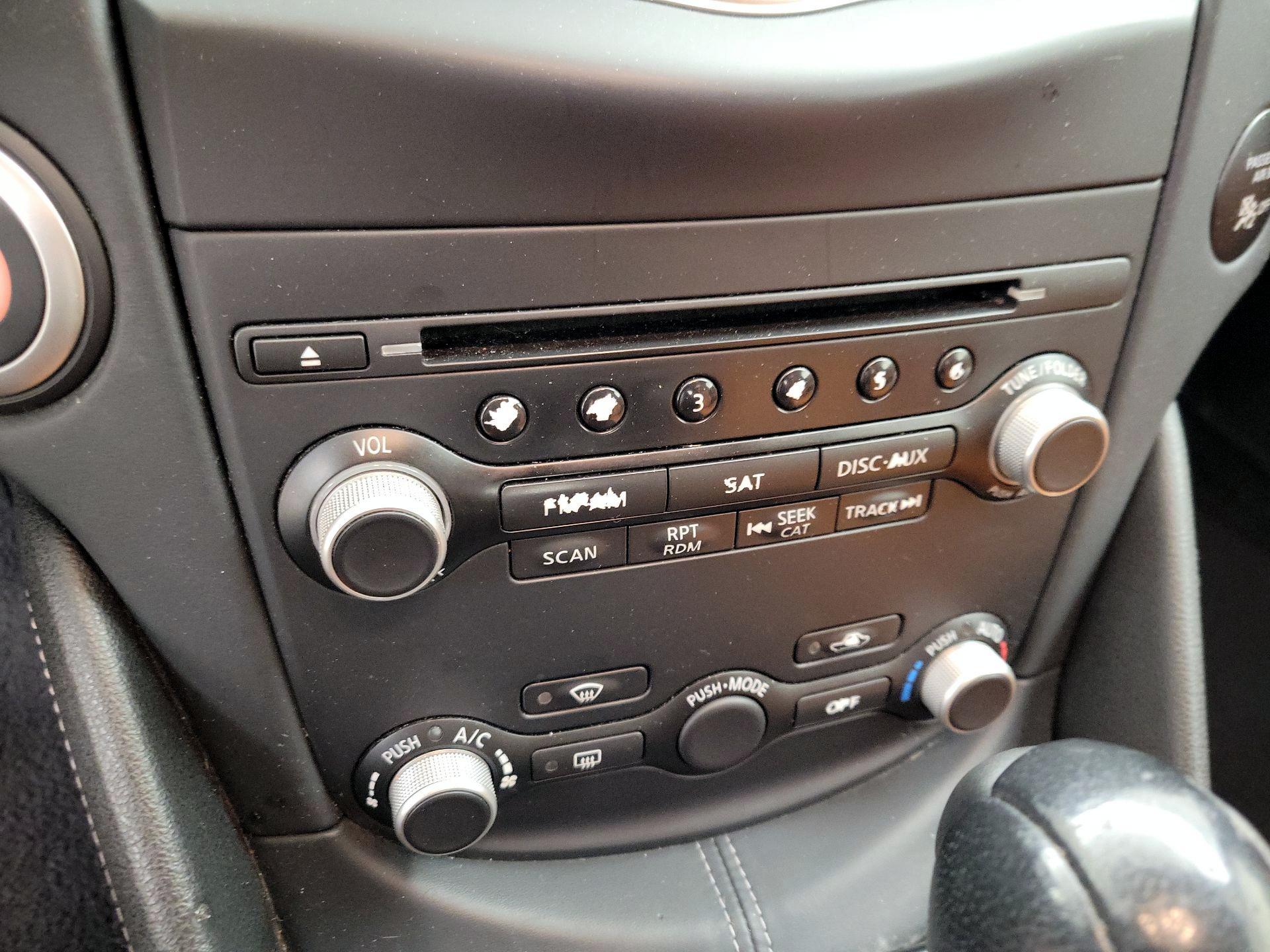 Thumbnail: 2016 Nissan Z - 16