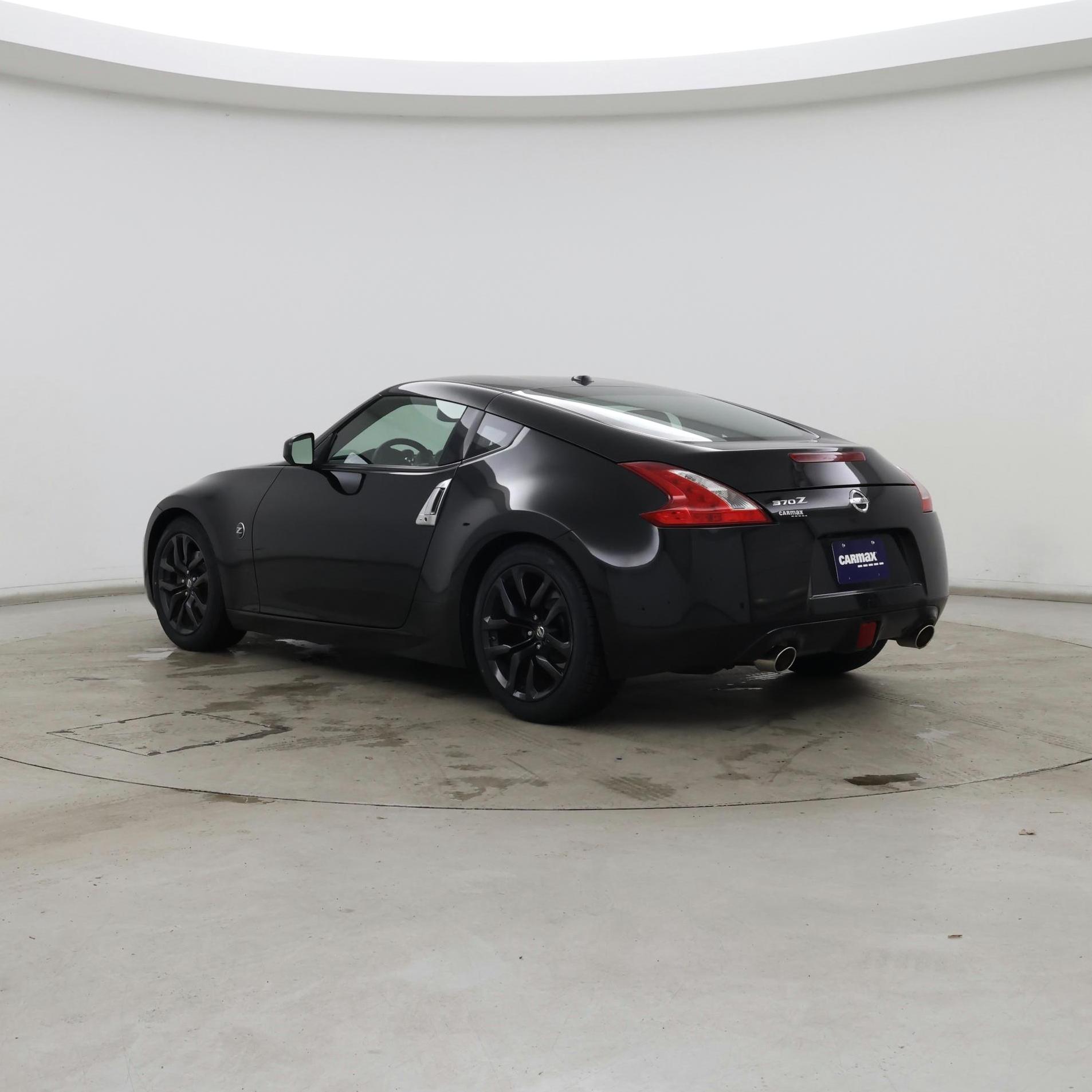 Thumbnail: 2016 Nissan Z - 2