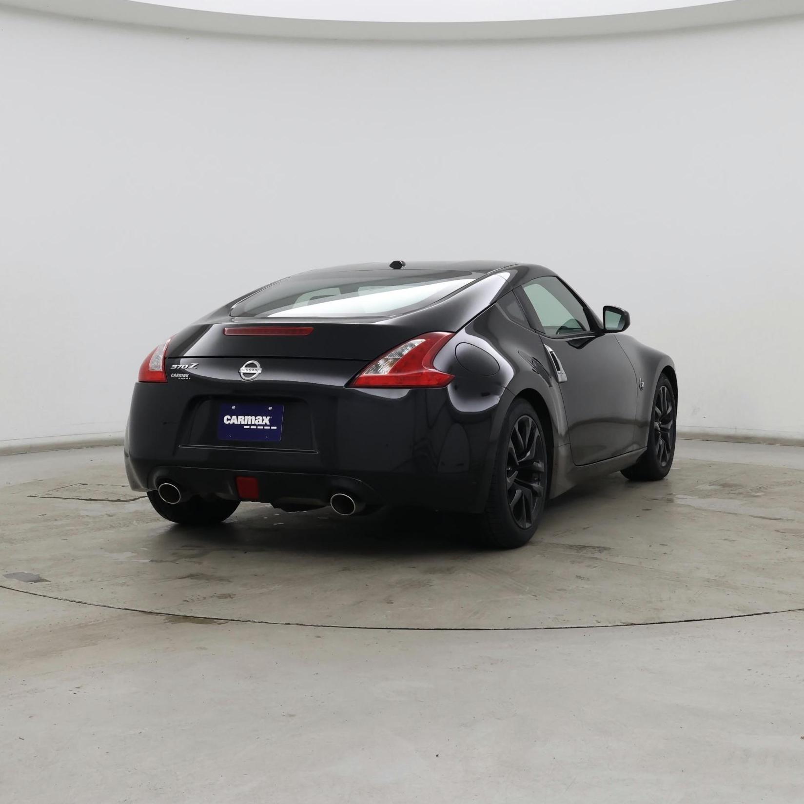 Thumbnail: 2016 Nissan Z - 8