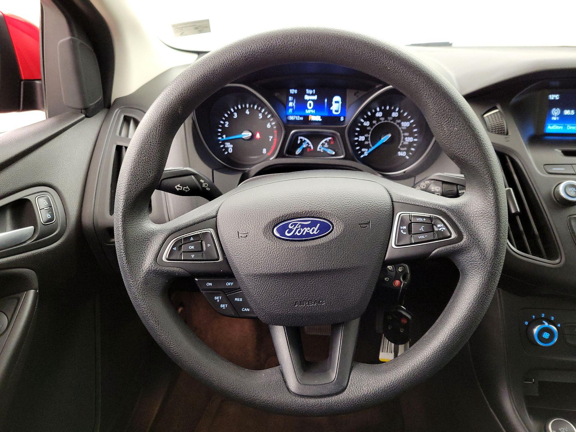 Thumbnail: 2017 Ford Focus - 10