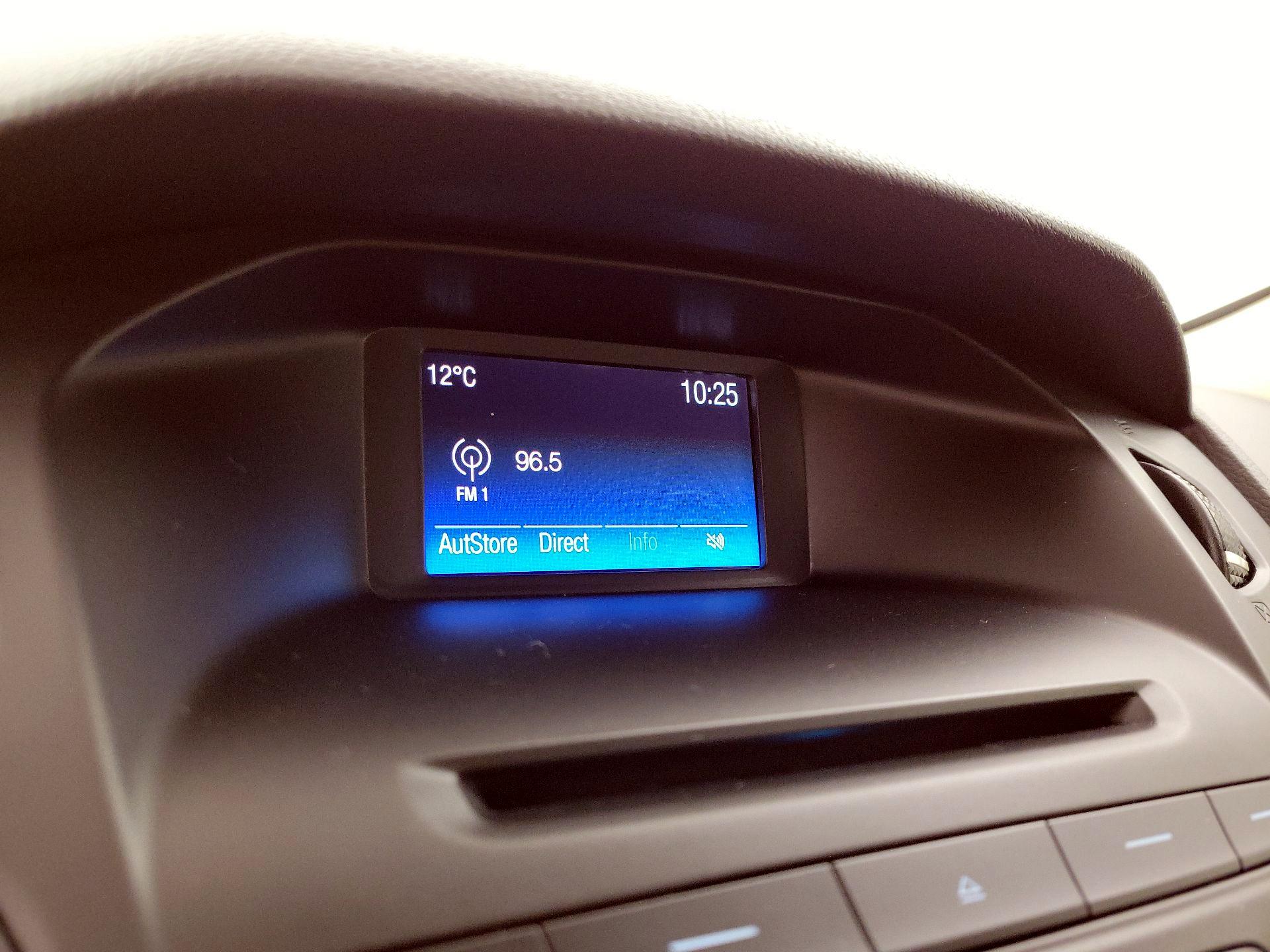 Thumbnail: 2017 Ford Focus - 15