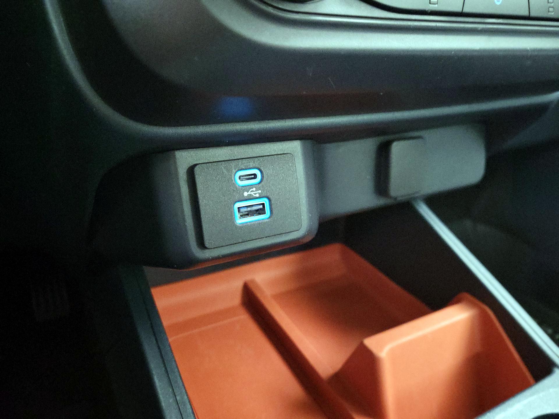 Thumbnail: 2022 Ford Maverick - 18