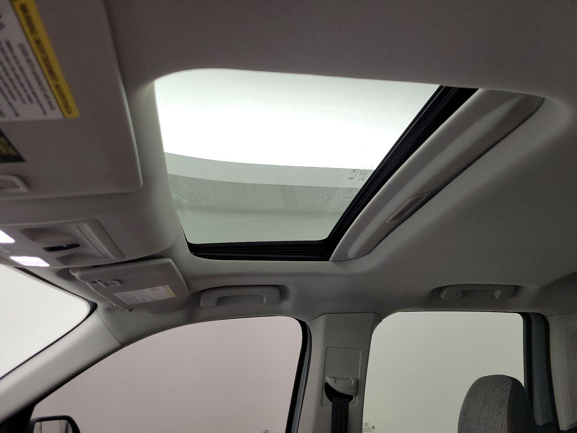 Thumbnail: 2022 Ford Maverick - 19