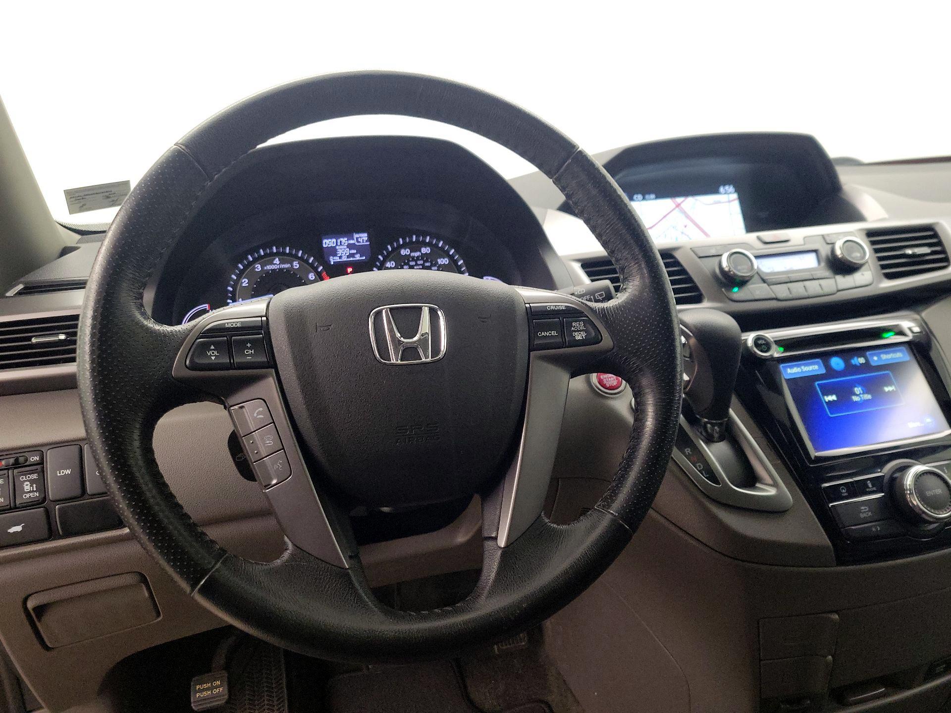 Thumbnail: 2015 Honda Odyssey - 10