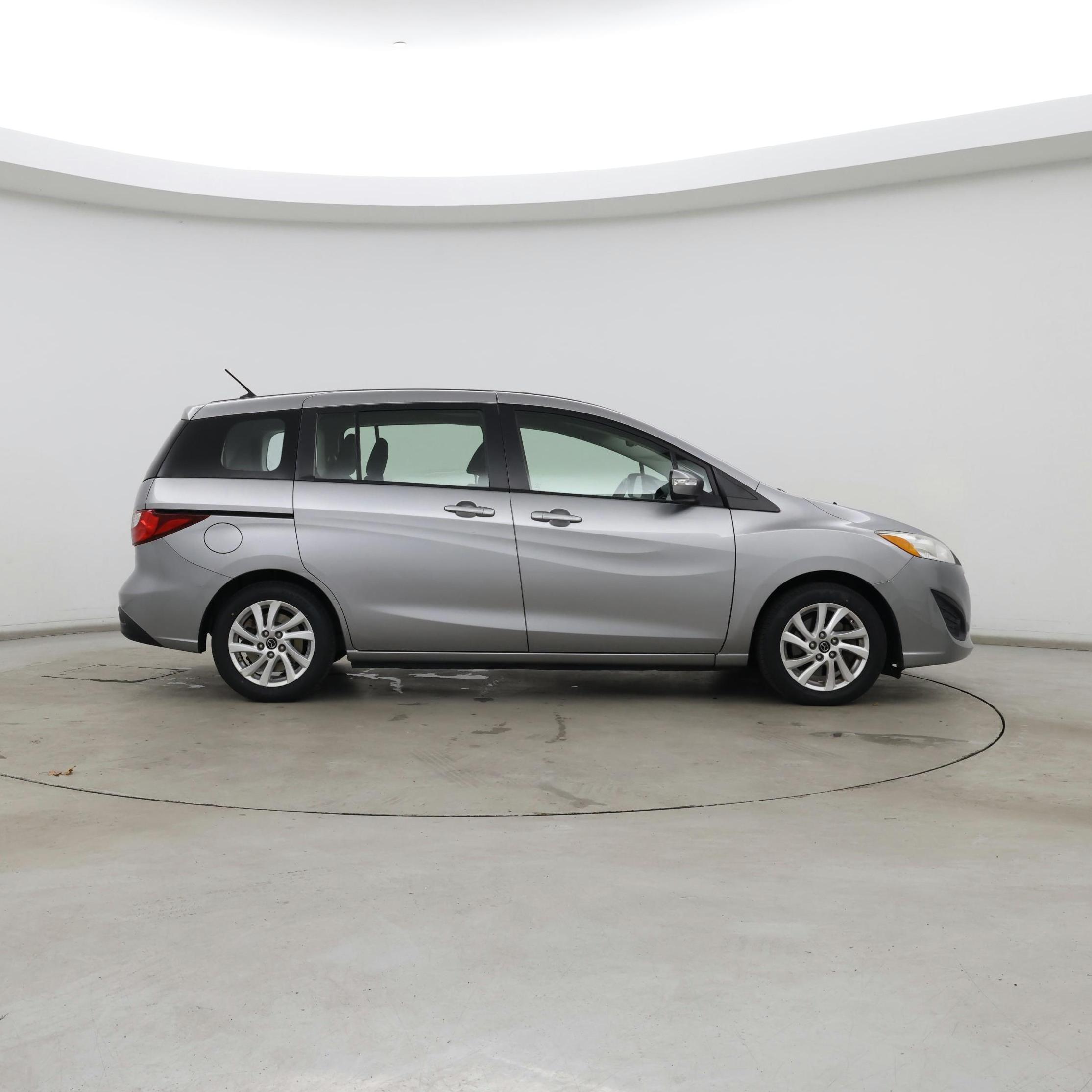 Thumbnail: 2014 Mazda Mazda5 - 7