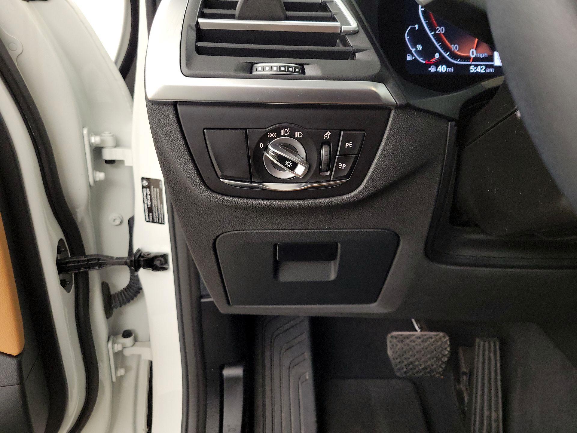 Thumbnail: 2024 BMW X3 - 13