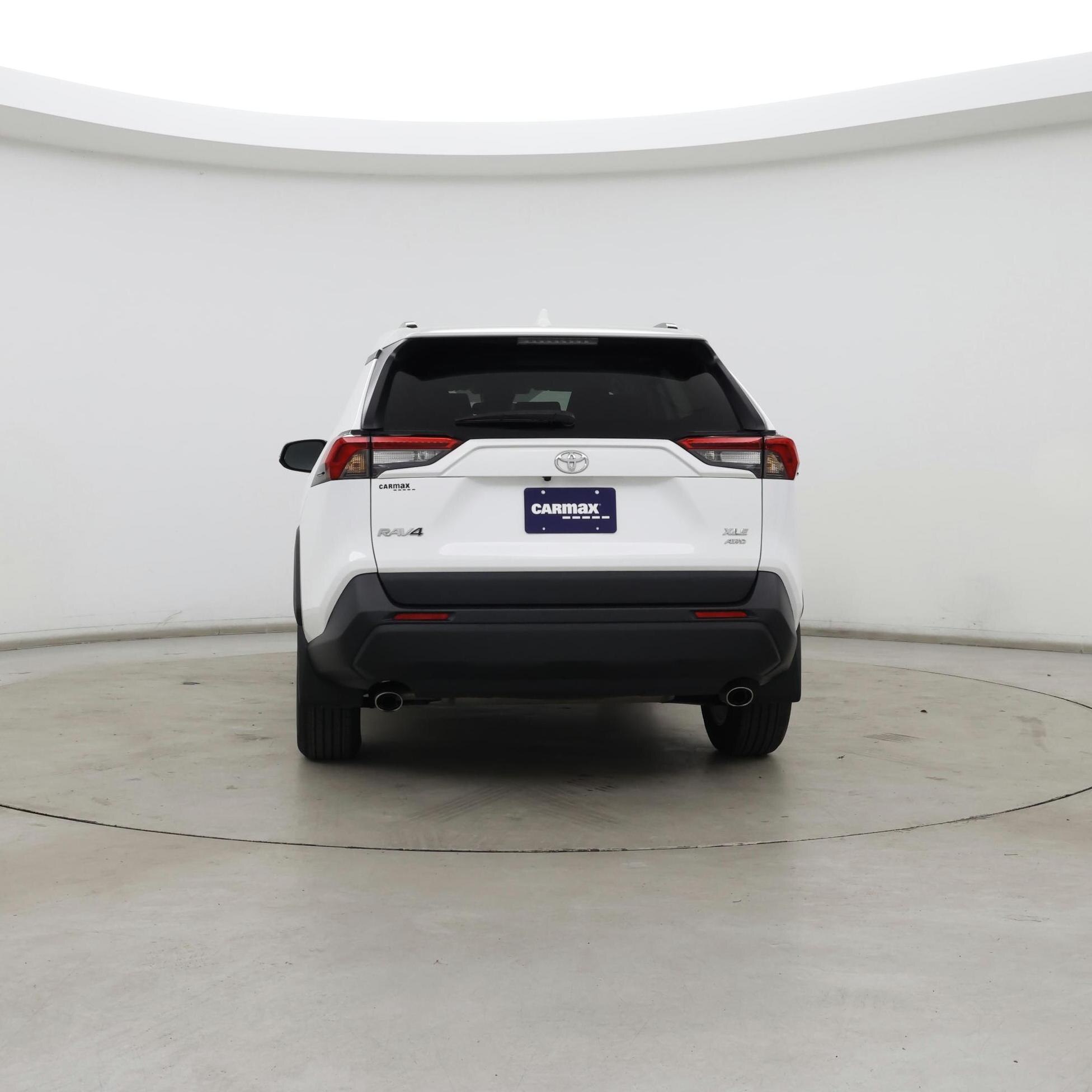 Thumbnail: 2021 Toyota RAV4 - 6